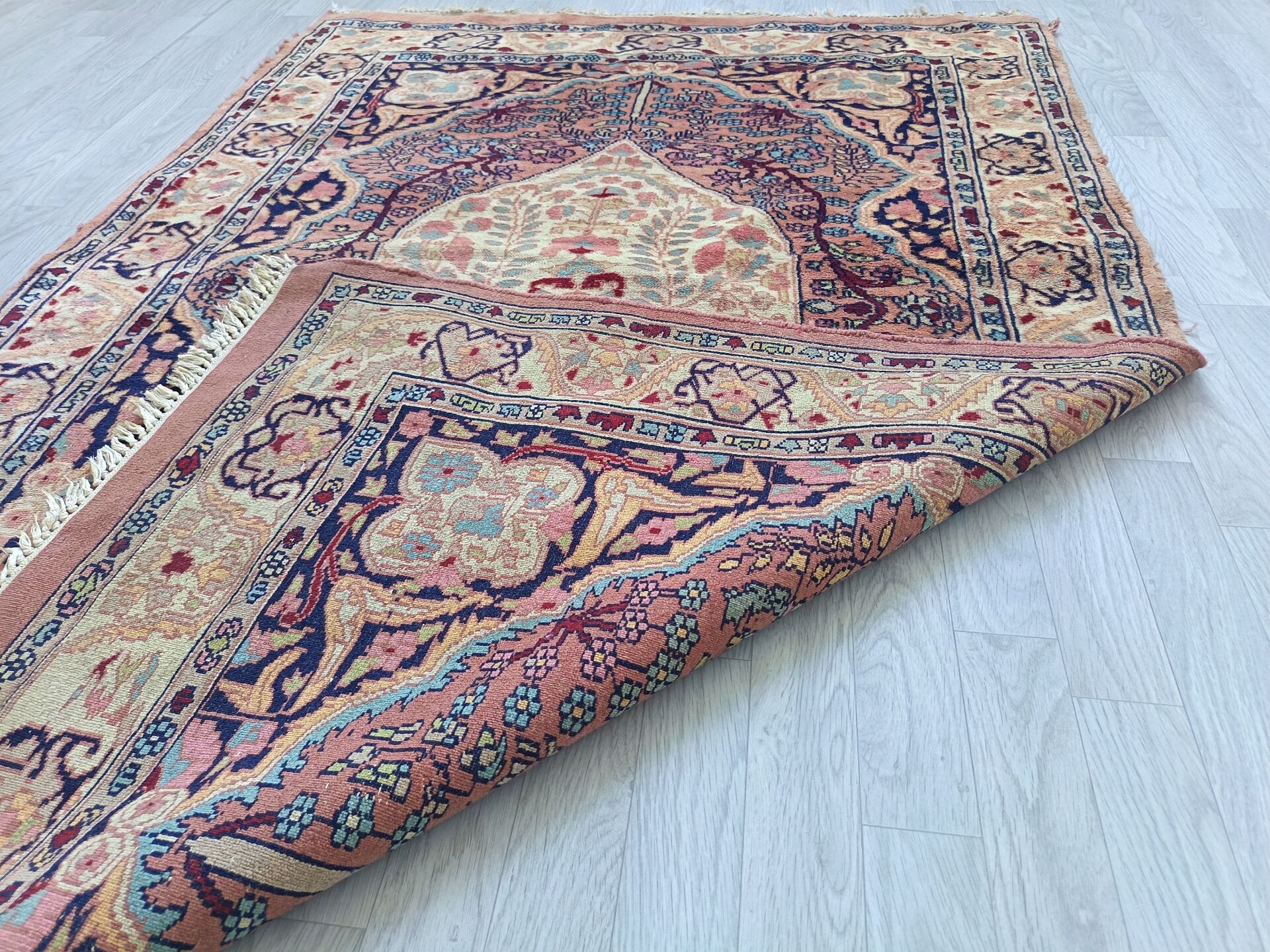 Handmade Pakistani carpet