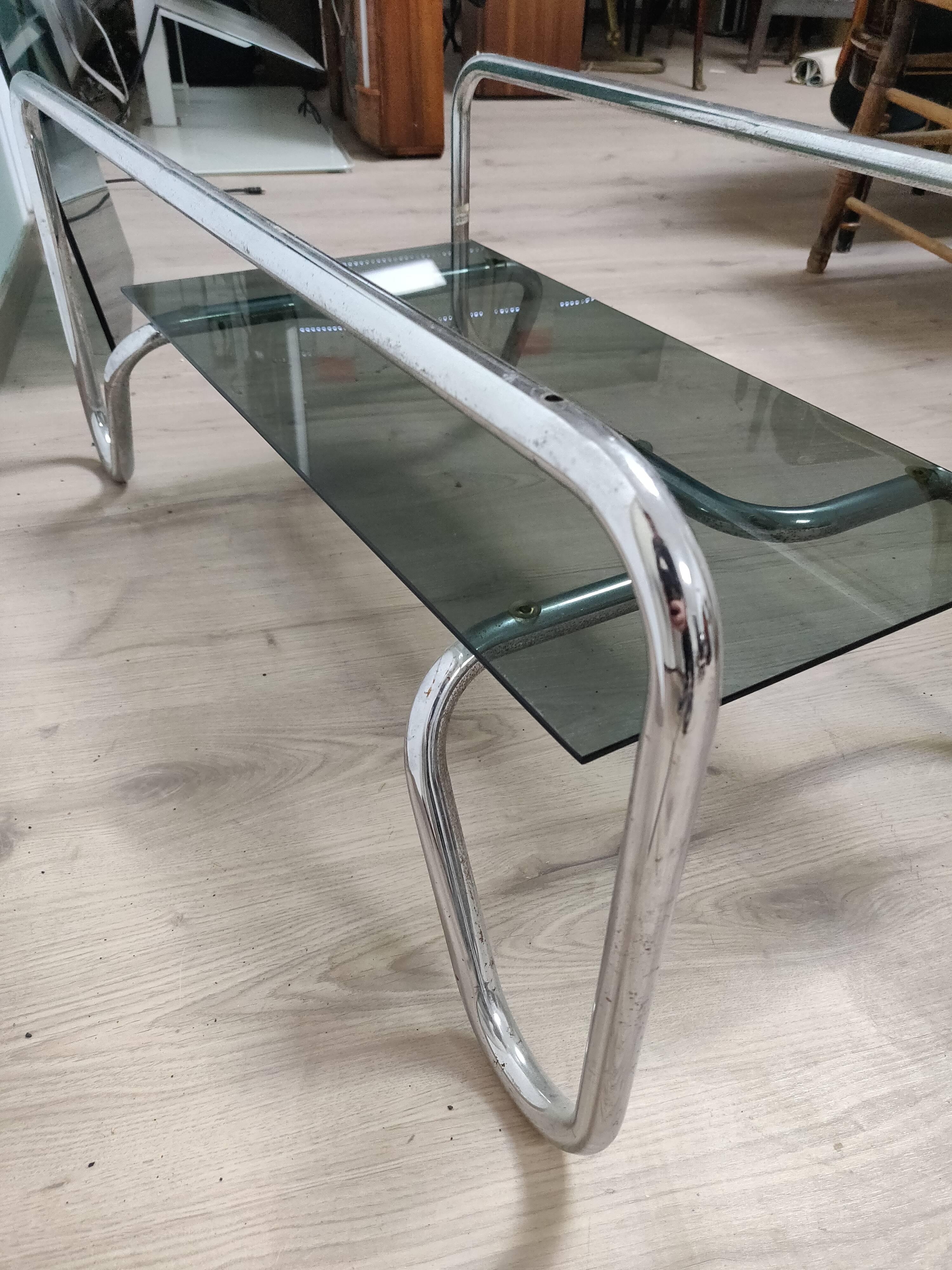 Coffee table in chrome metal and smoked glass design from the 70s