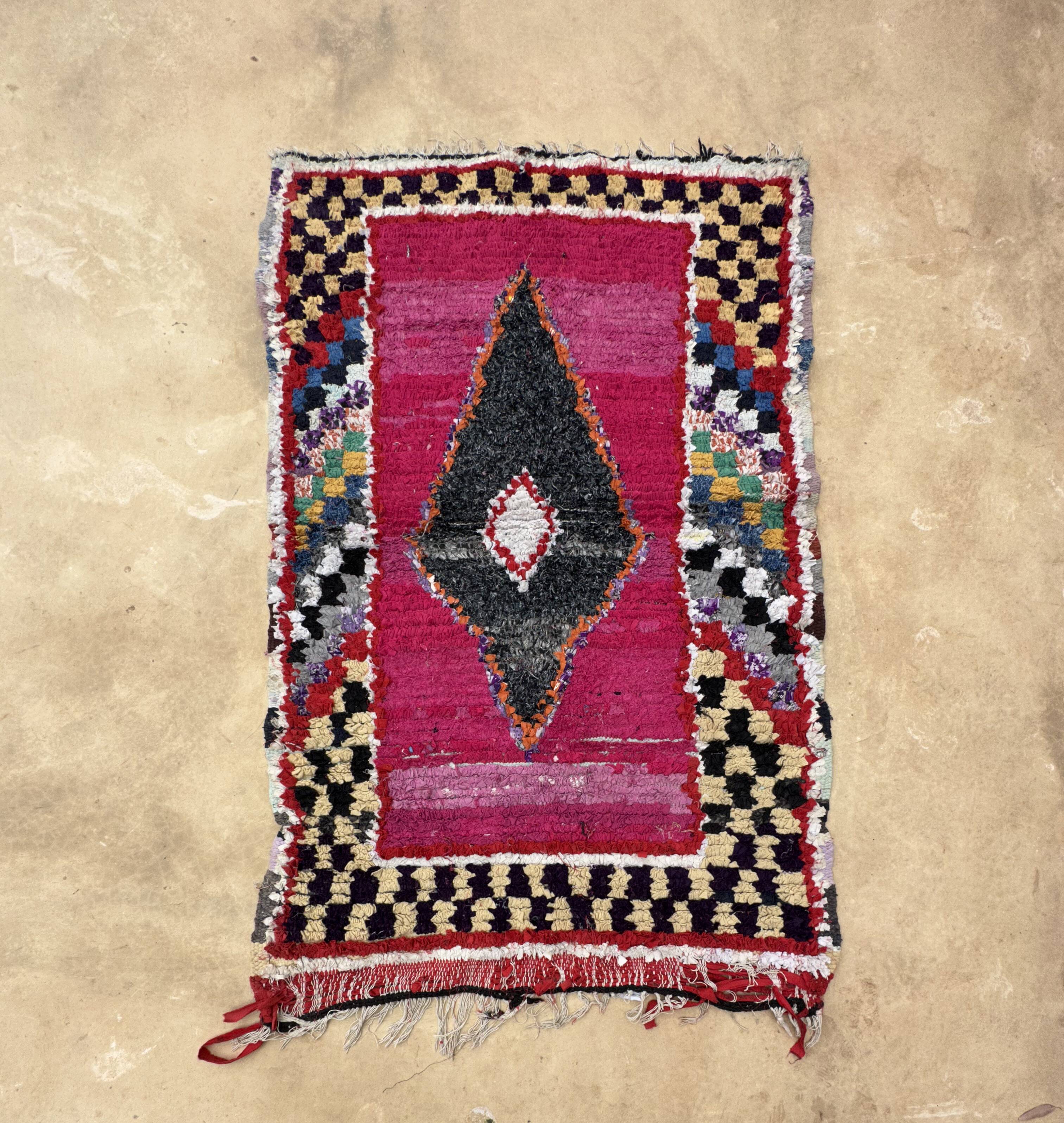 Pink Boucherouite carpet - 109 x 170 cm