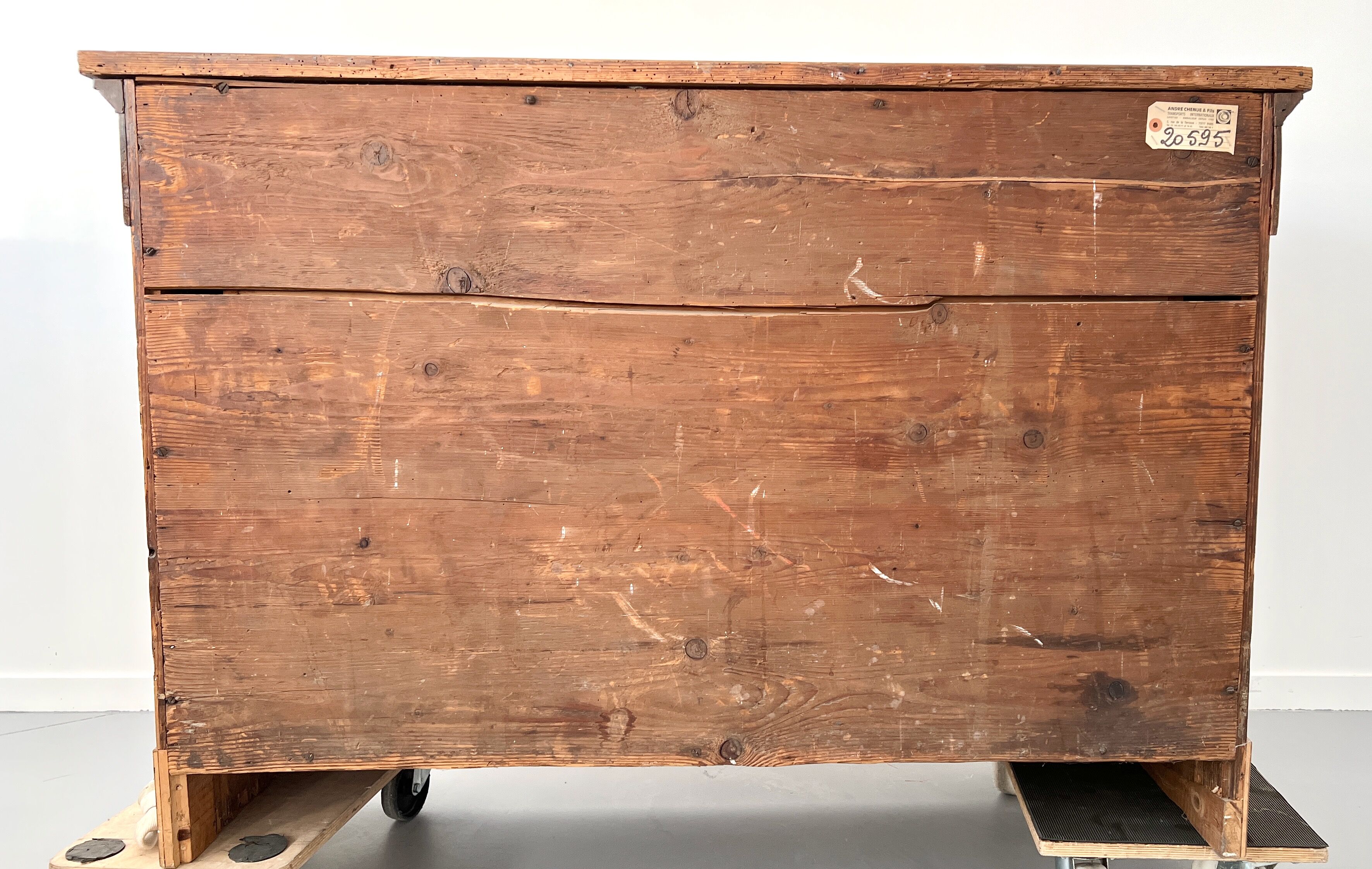 Commode Biedermeier en placage de merisier circa 1830