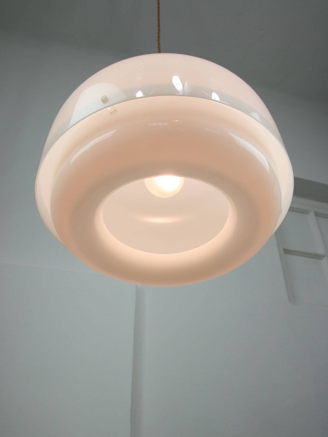 Italian White Medusa Pendant Lamp by Luigi Massoni for Guzzini, 1970s