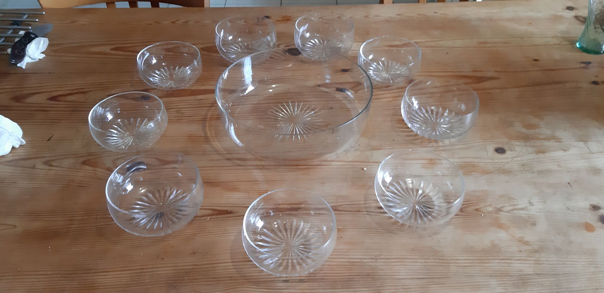 Salad bowl + 8 crystal cups