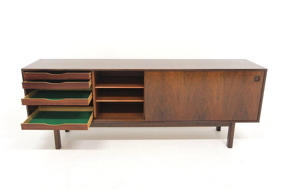 Scandinavian rosewood sideboard "Model 21", Gunni Omann, Denmark, 1960