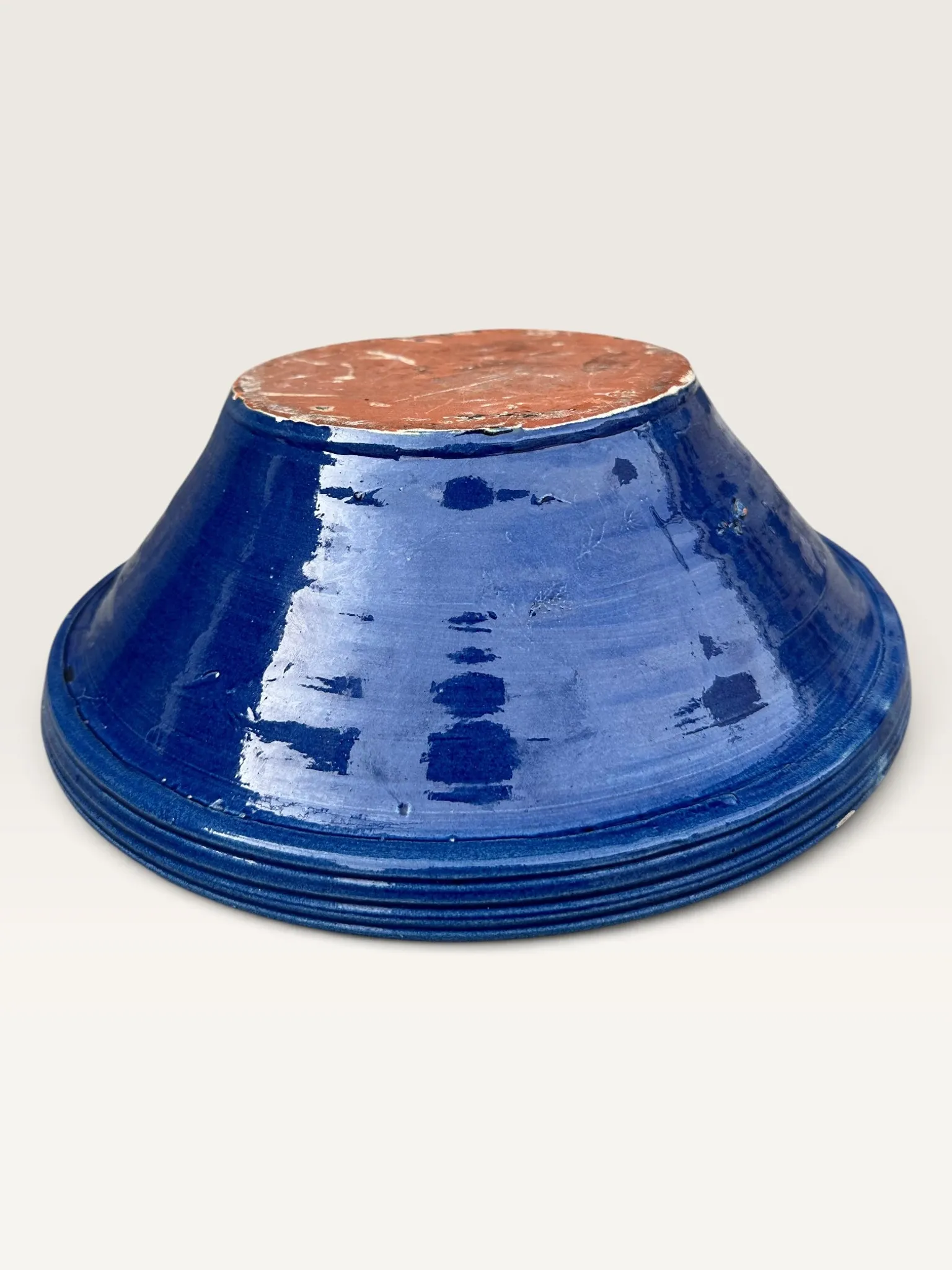 Handmade deep dish in glazed terracotta