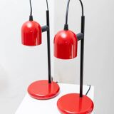 Set of 2 red metal table lamps with black stems, Memphis-Postmodern Italy 1980s