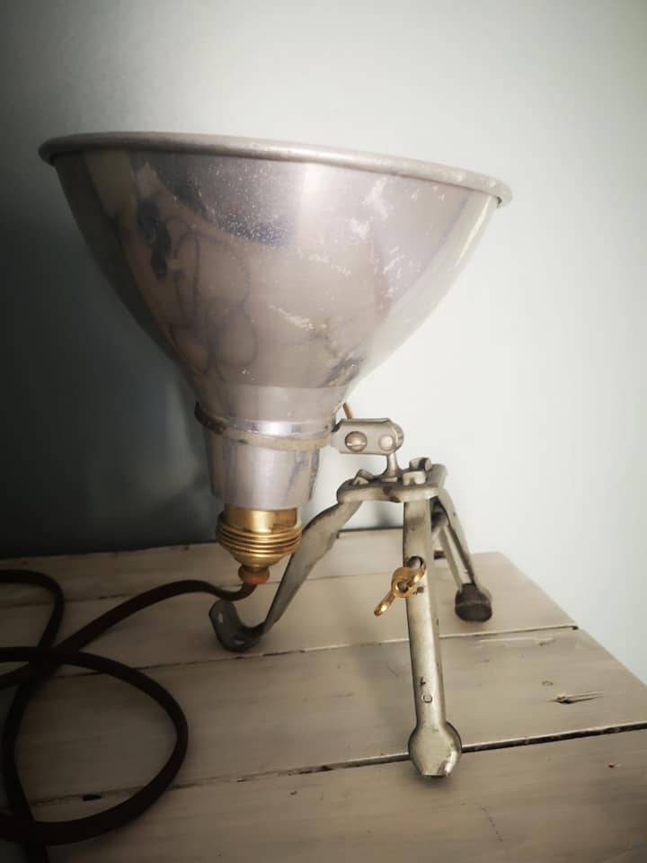 Industrial articulated work lamp