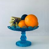 Coupe sur pied en verre bleu