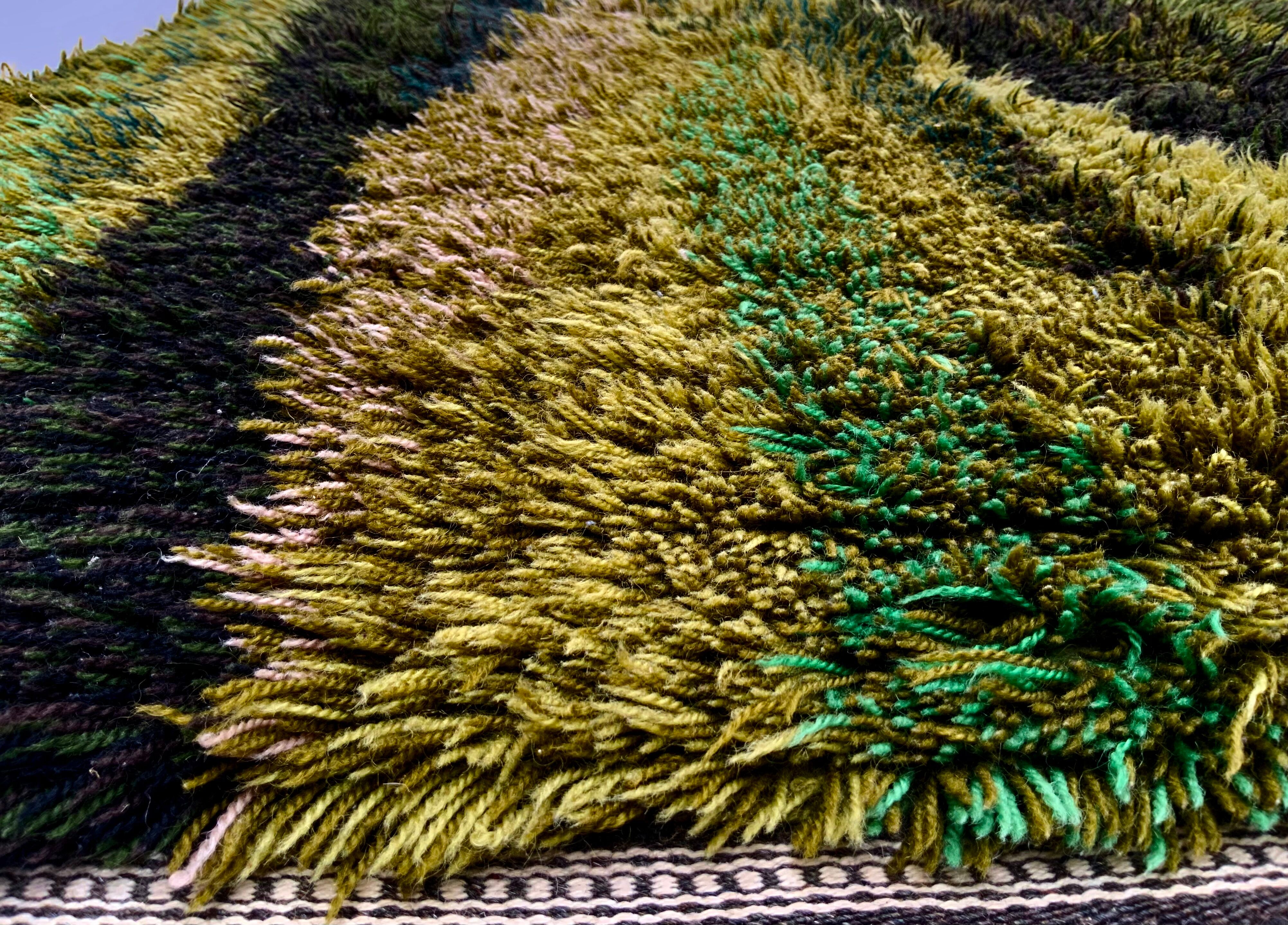 Green scandinavian modernist design wool rya rug woven handmade vintage 1960s