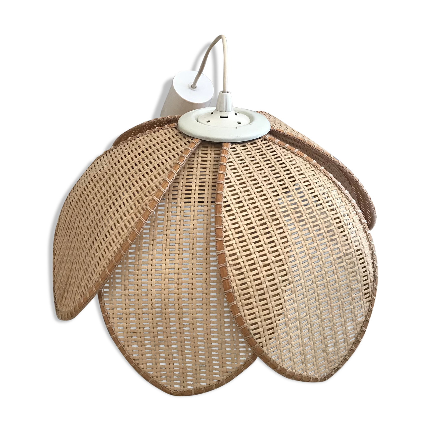 Suspension flower in rattan canning 1970