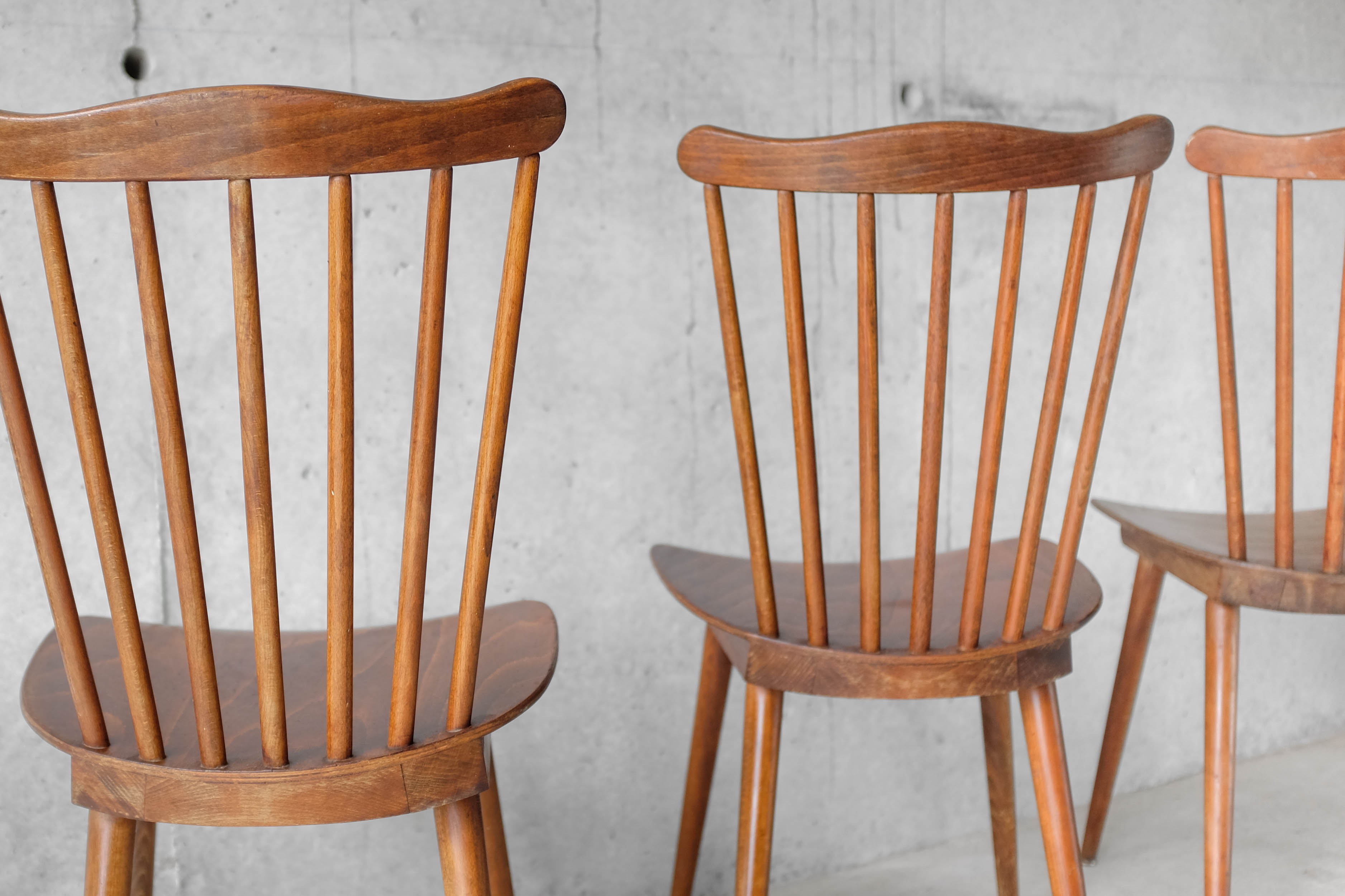 Set of 4 bistro chairs "Menuet" years 60/70