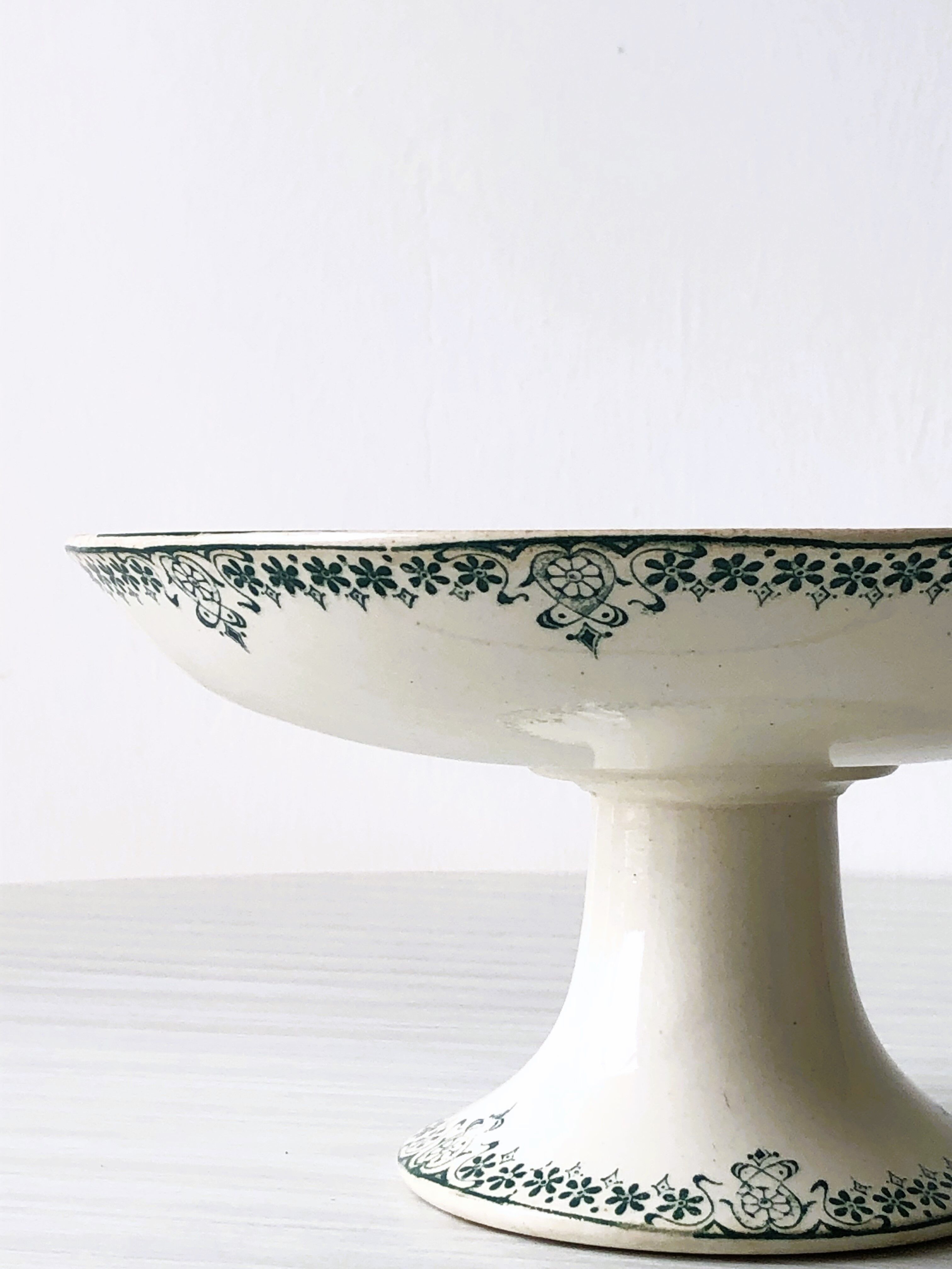 Compotier en faïence longwy  décor vert modèle "regina"