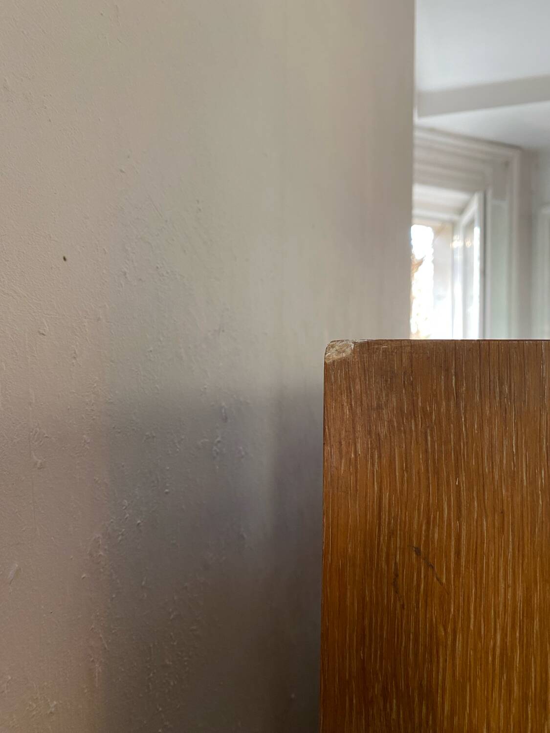 Scandinavian chest of drawers with vintage 70s compass legs.