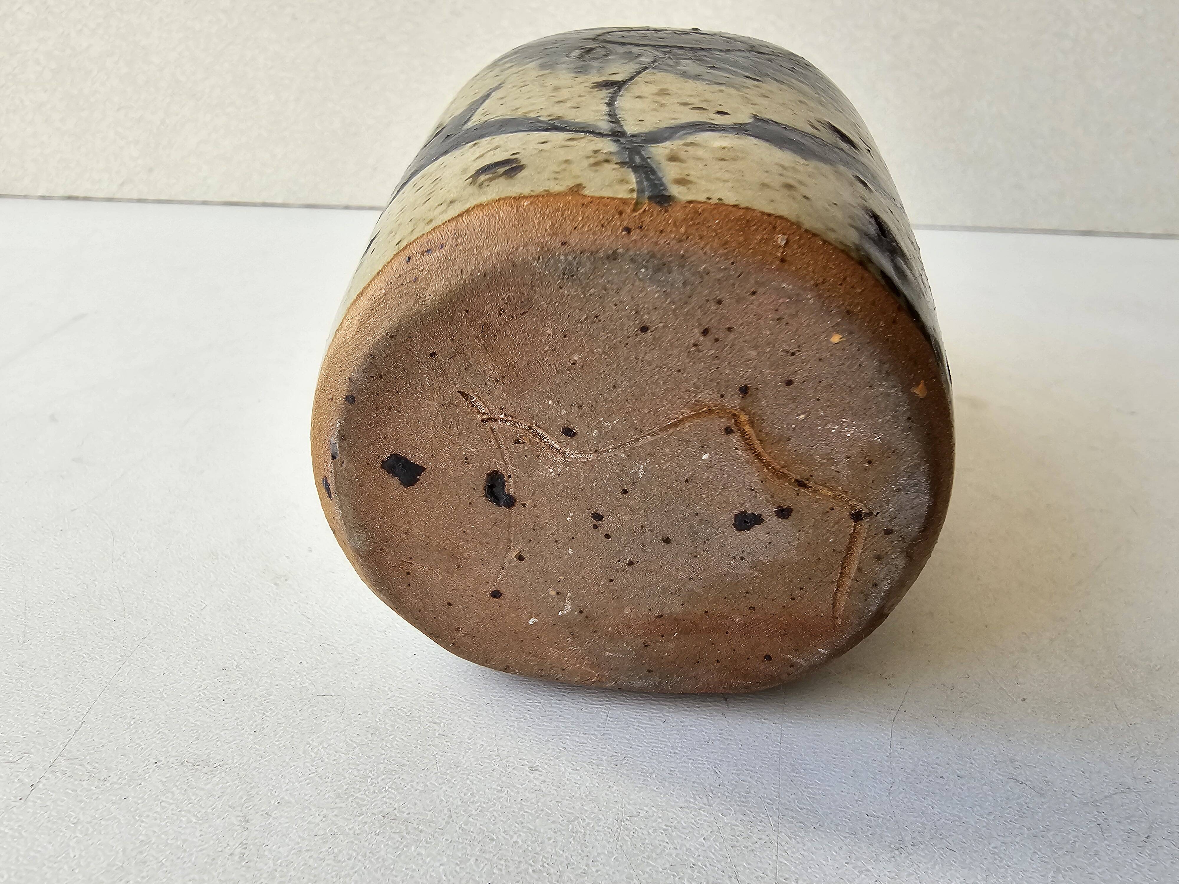 Vase with floral motif in enamelled ceramic - signed Suzanne Dauliach