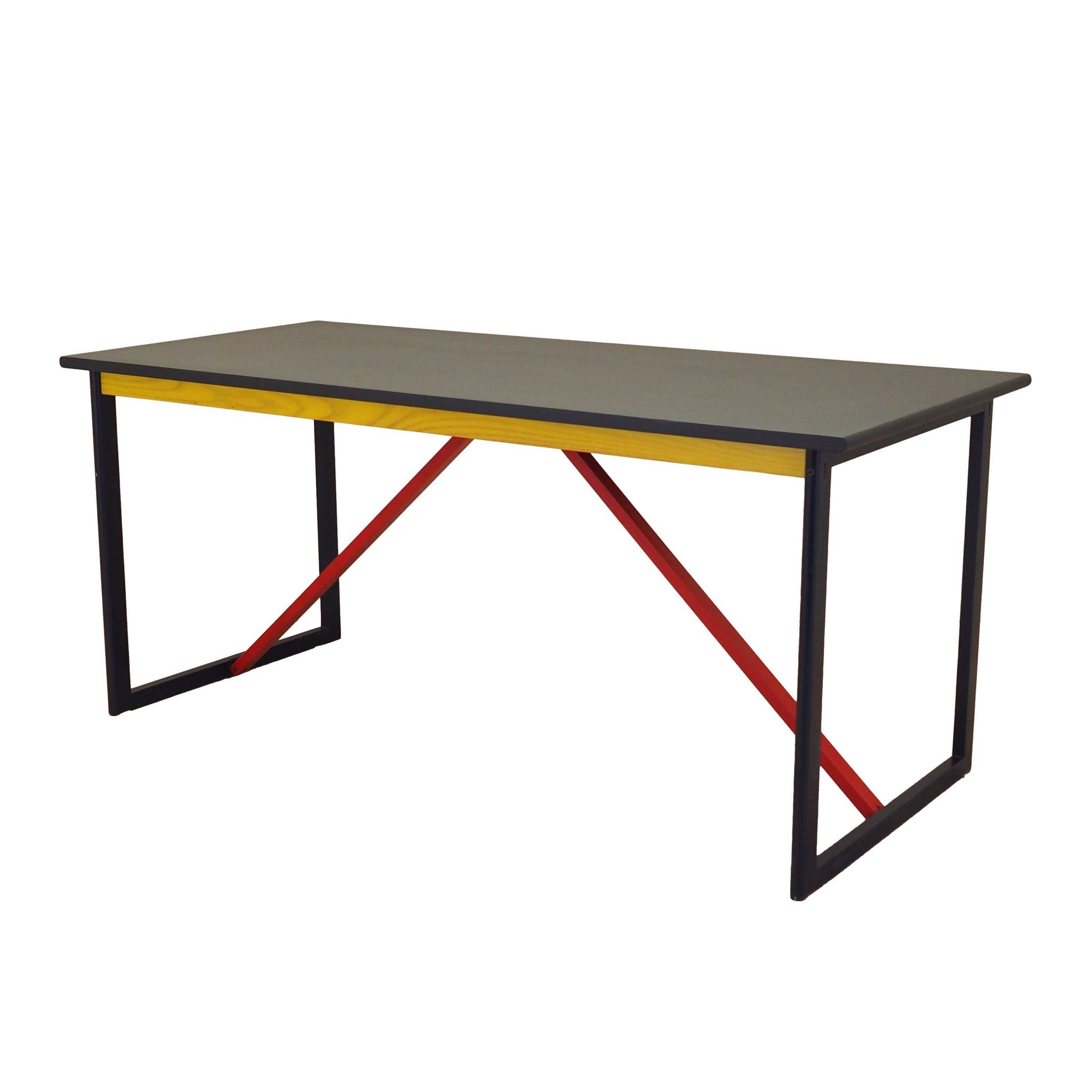 Bureau en acacia, design italien, années 1980, production : Italie