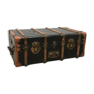Trunk suitcase