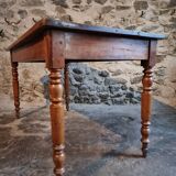 Antique dining table in French cherry wood 1900–1920 – Provincial farmhouse table