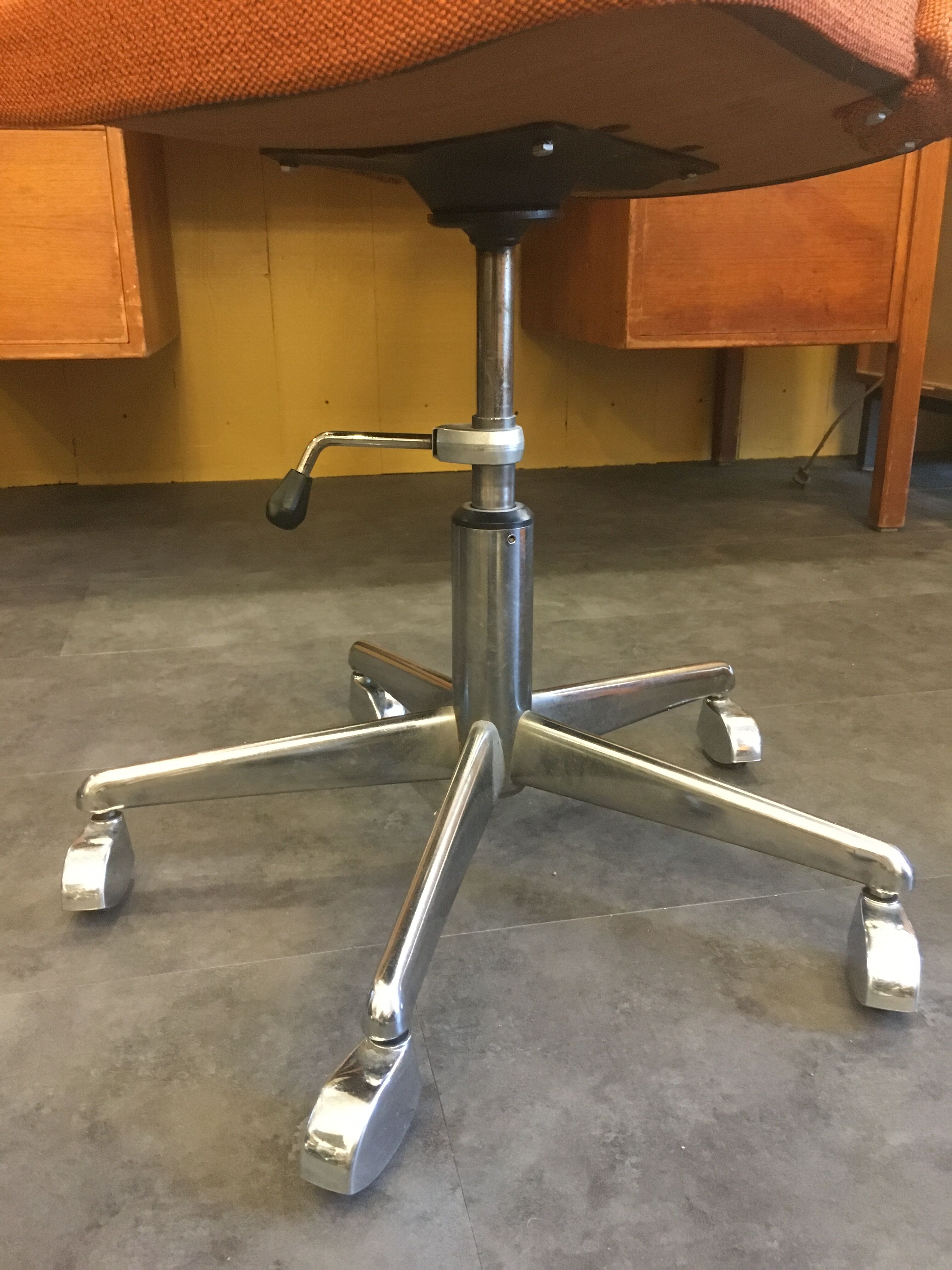 Office chair vintage circa 1970