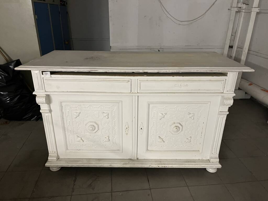 White Vintage Kitchen Buffet