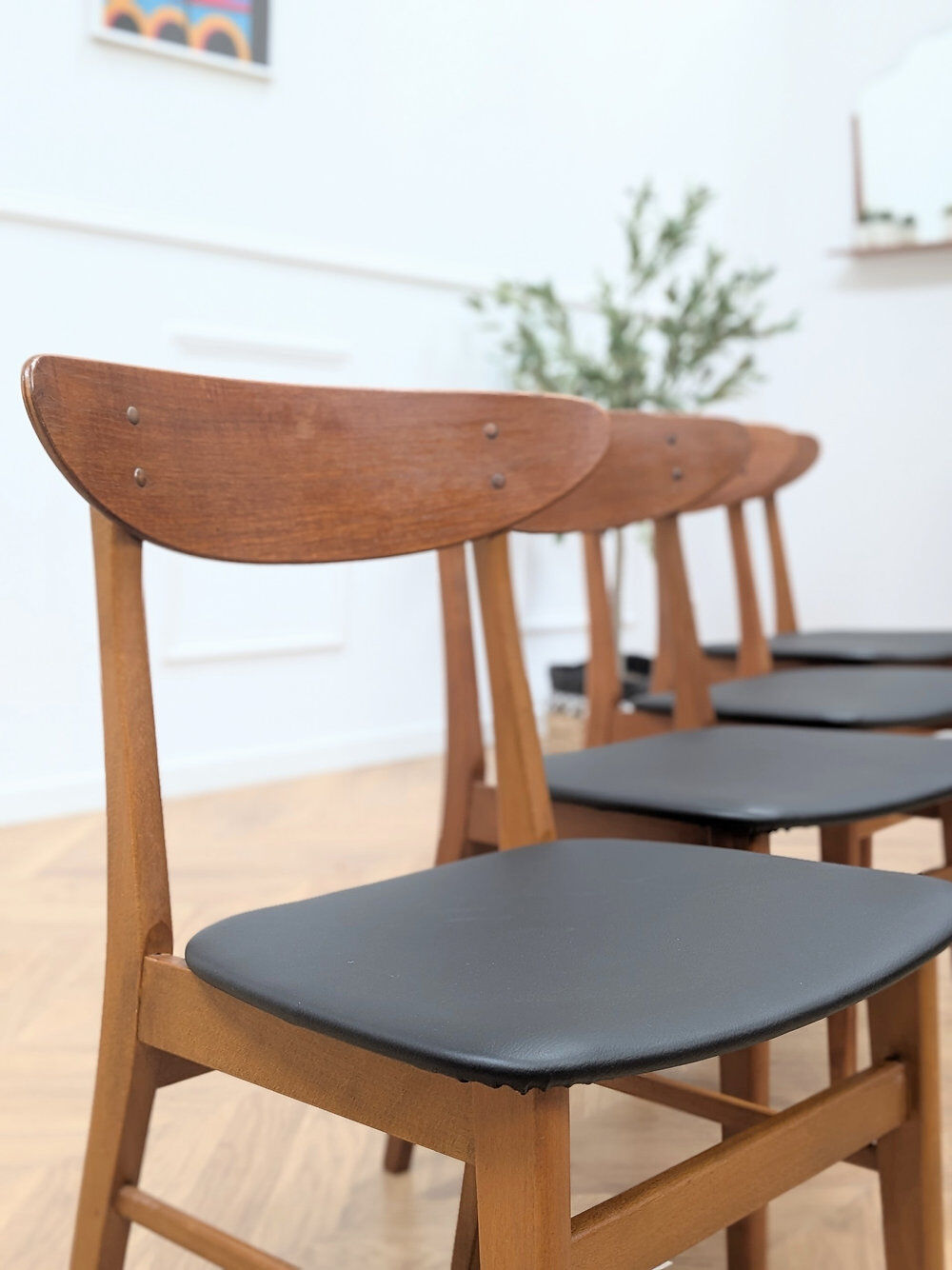 4 vintage Farstrup chairs 210