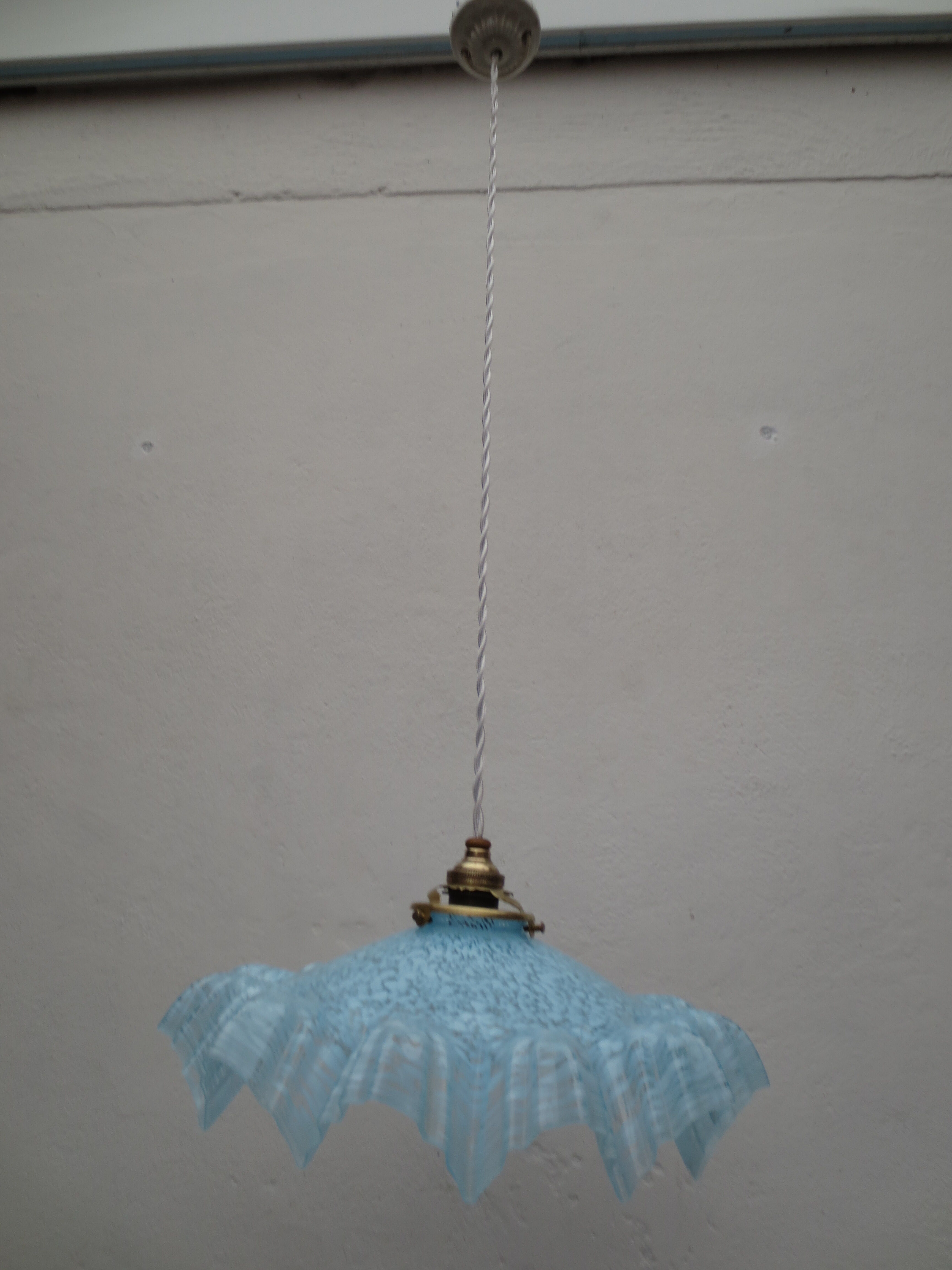 Blue clichy opaline hanging