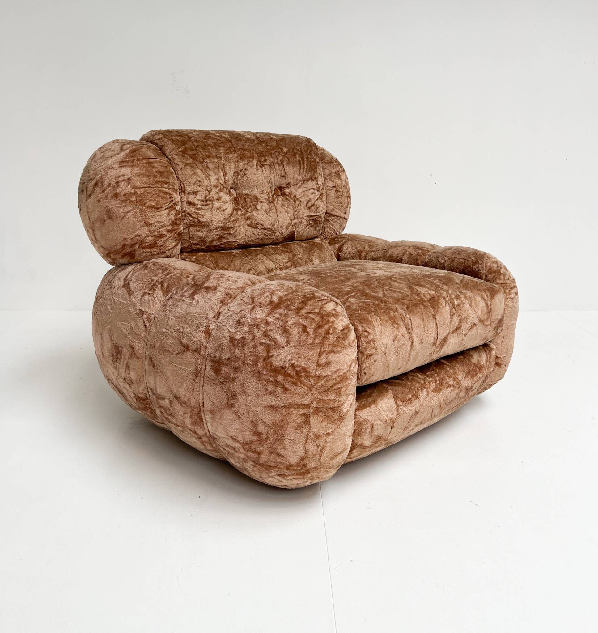 Fauteuil XL italien en velours, années 1970