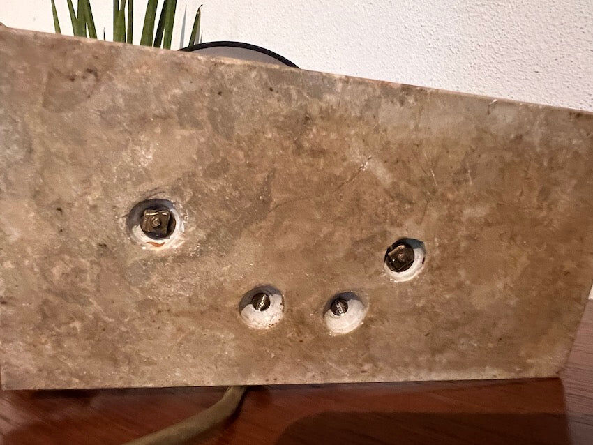 Vintage bronze hunting dog table lamp, marble base and brass tube