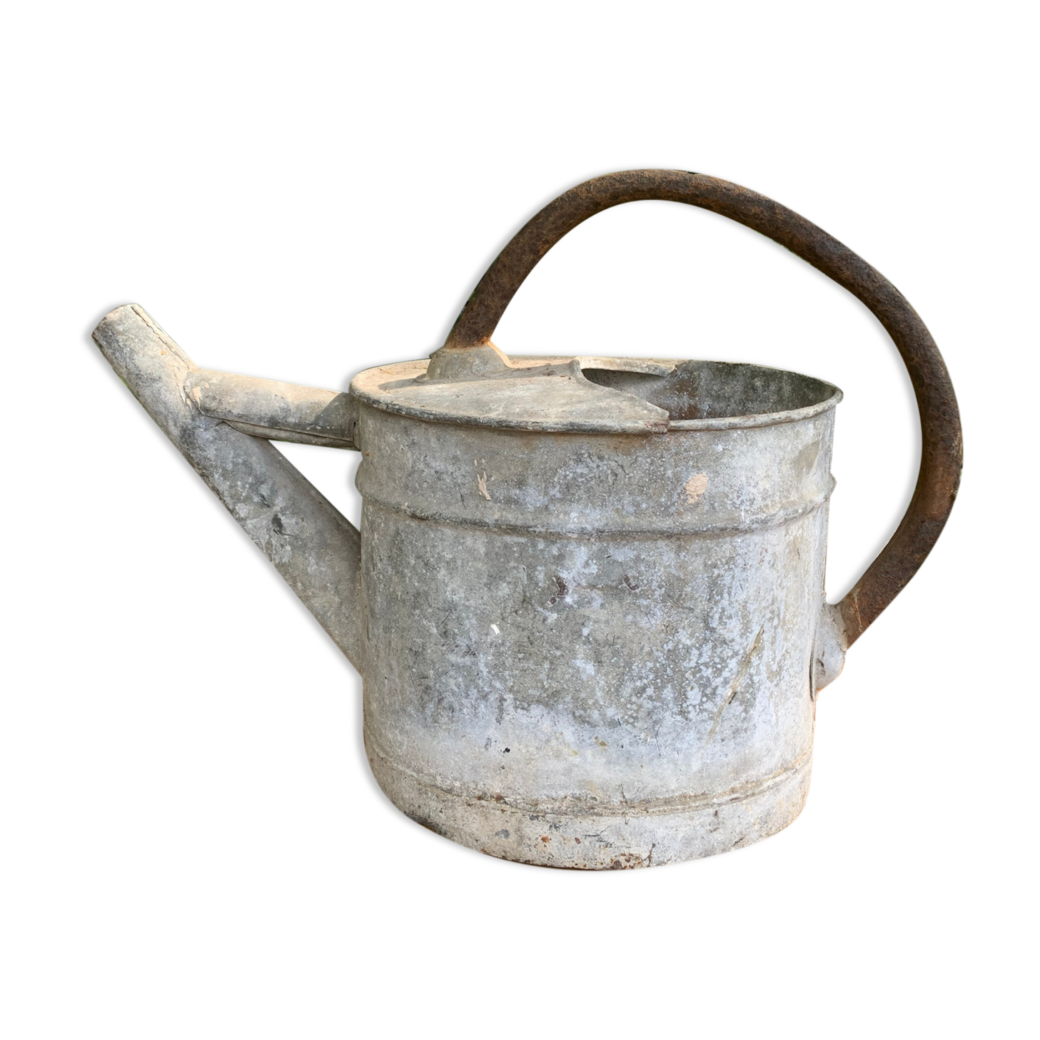 Zinc watering can