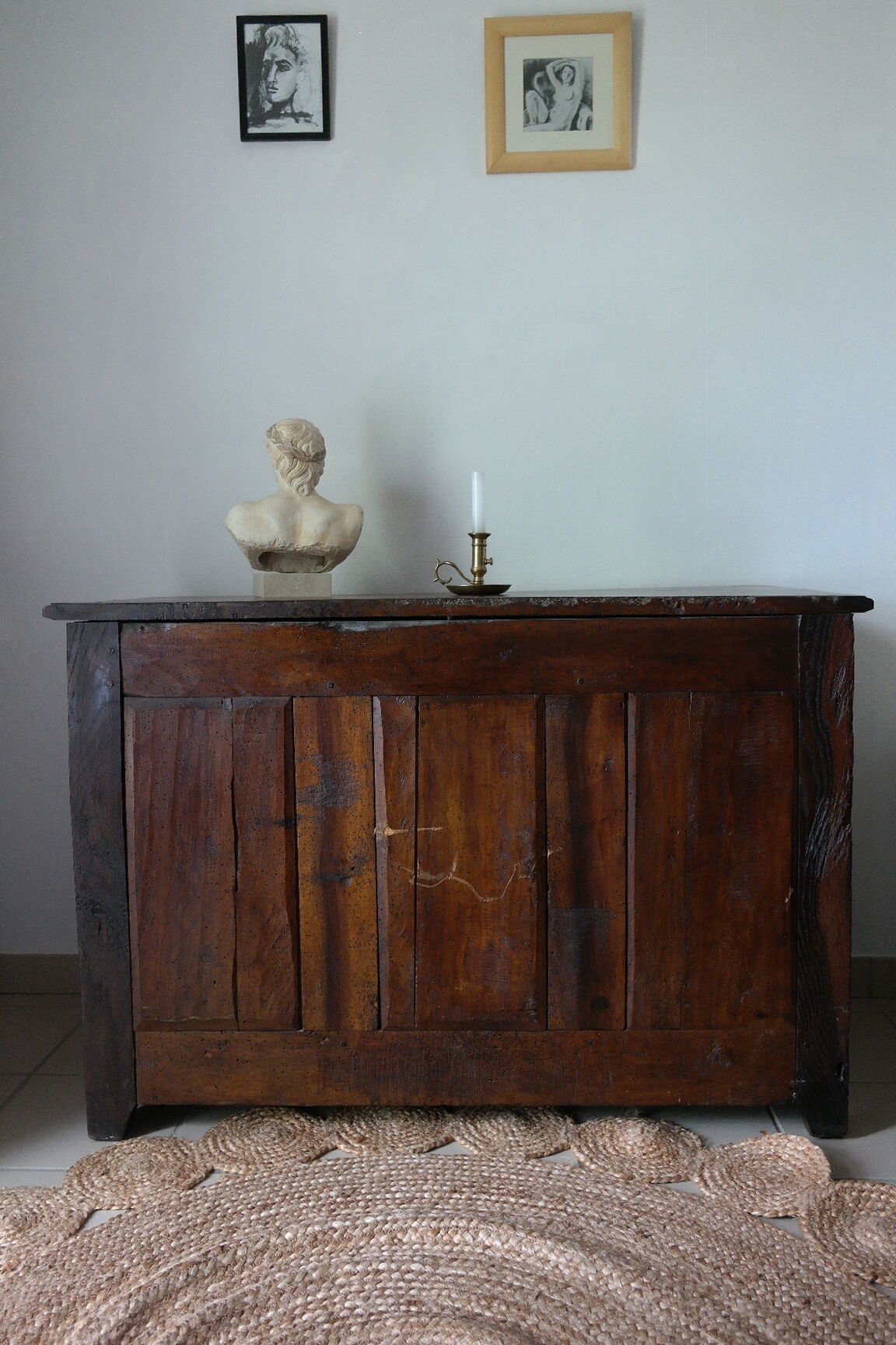 Commode arbalète campagnarde en chêne xxème