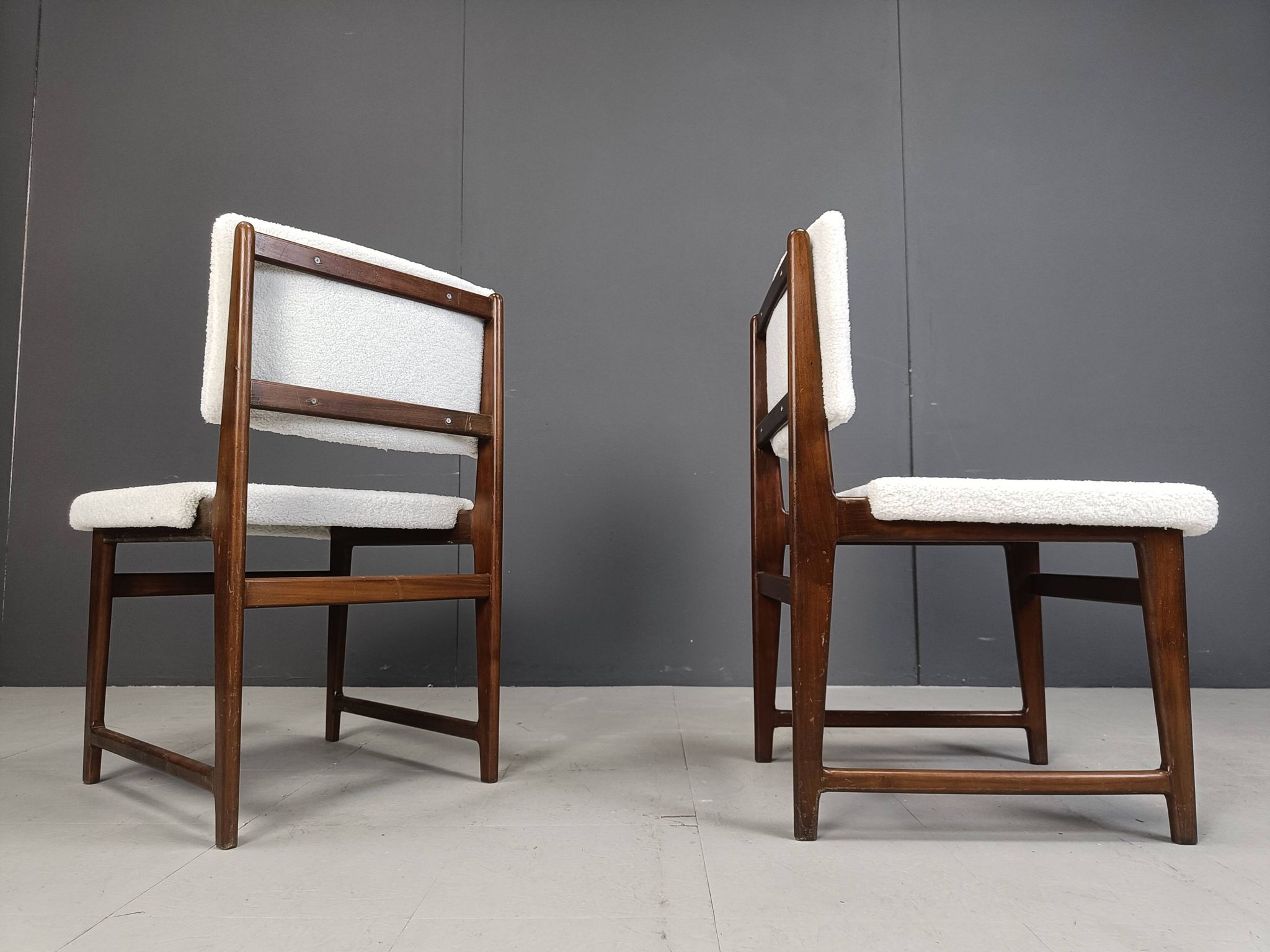 Chaises de salle à manger scandinaves en teck des années 1960.