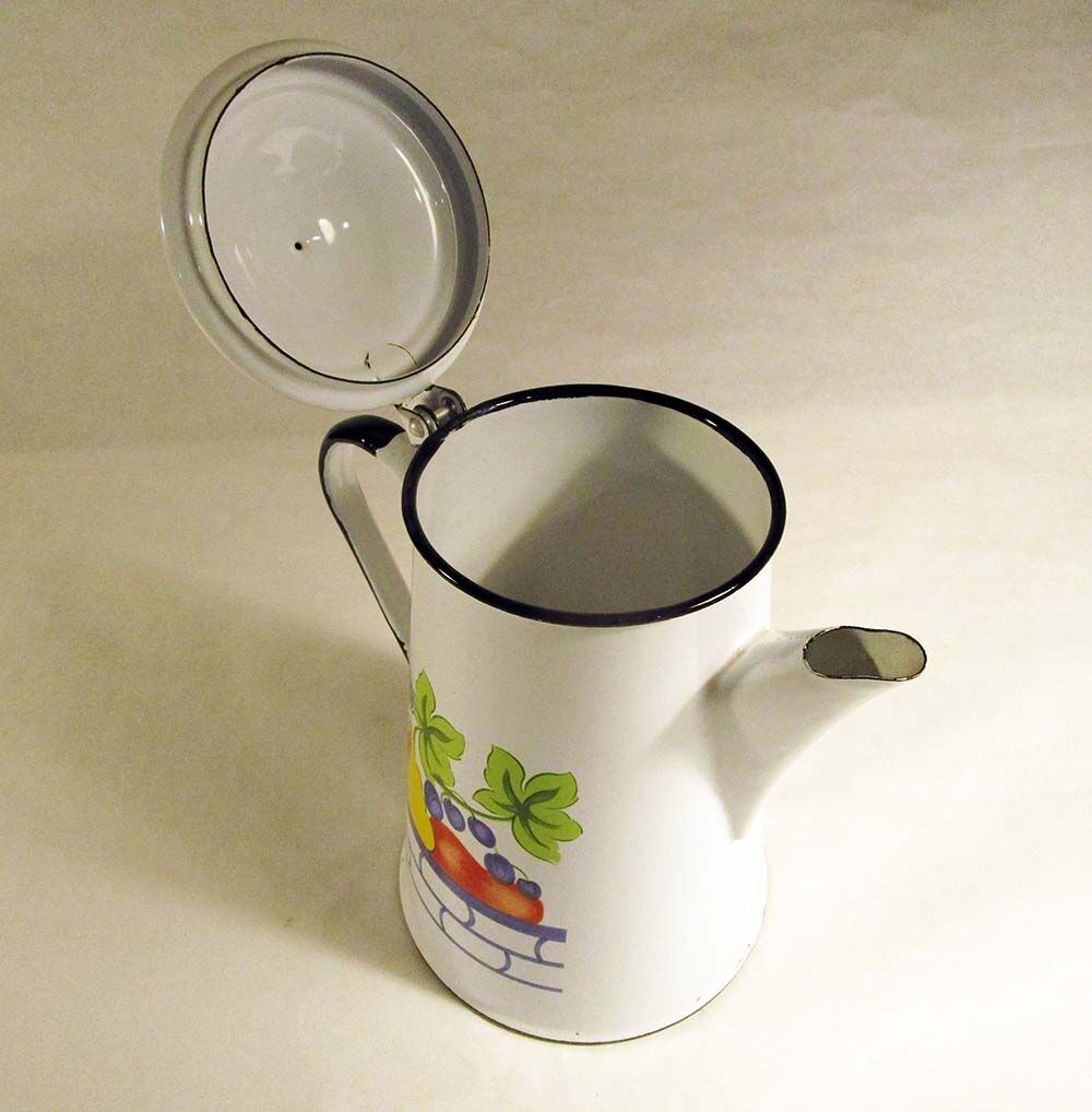 Retro style enamelled coffee maker