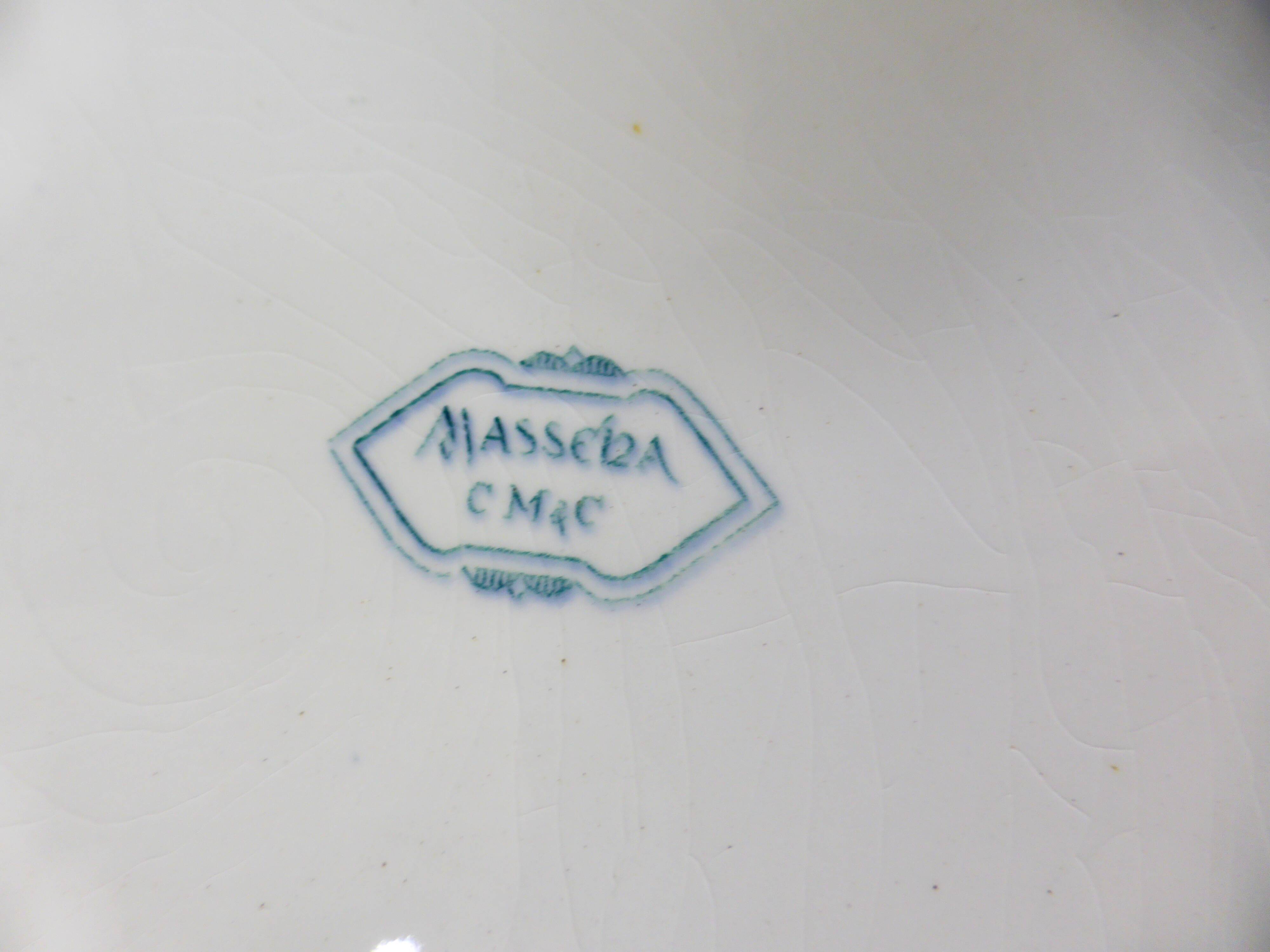Vintage round plate by CM&C model Massena 220650.