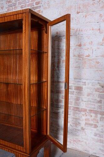 Czech Art Deco Display Cabinet in Mahogany and Glass, 1930s