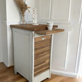 Set of occasional furniture