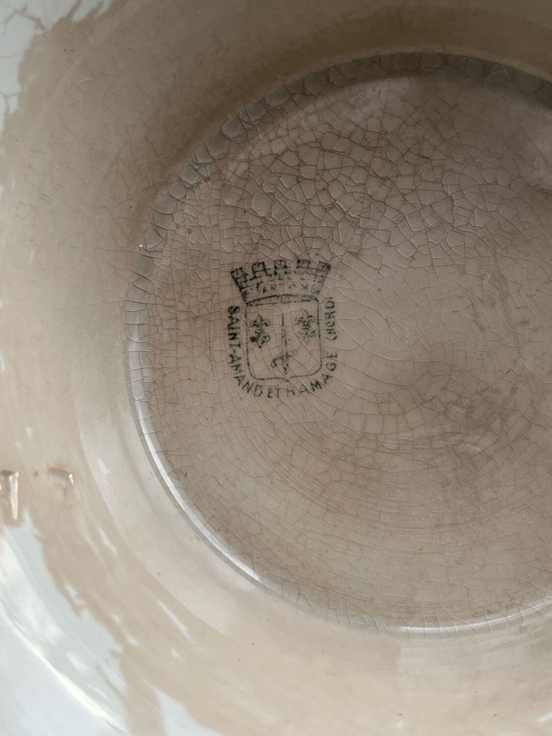 Old tureen St Amand and North Hamage