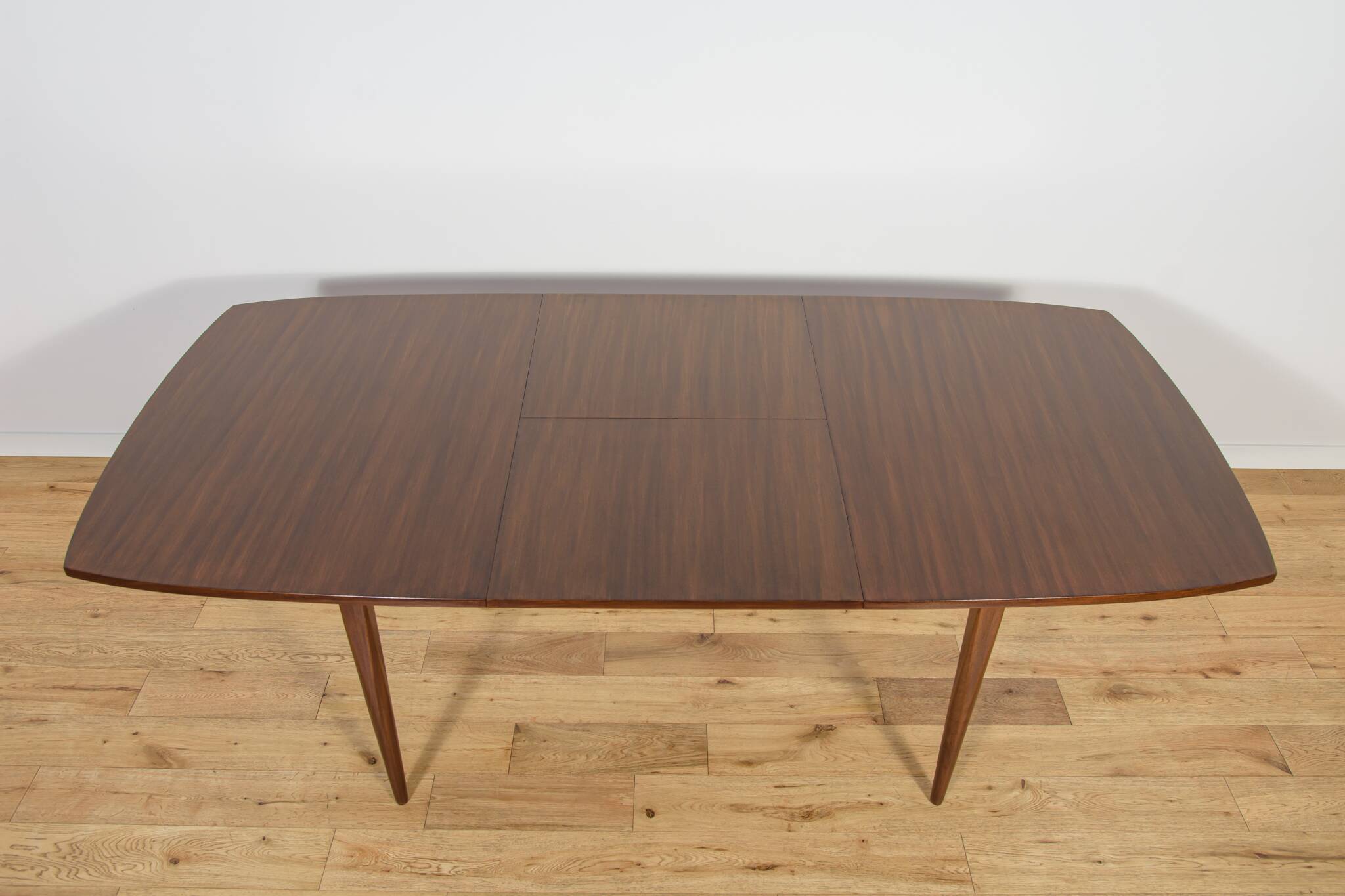Mid-century teak extendable dining table, United Kingdom, 1960s