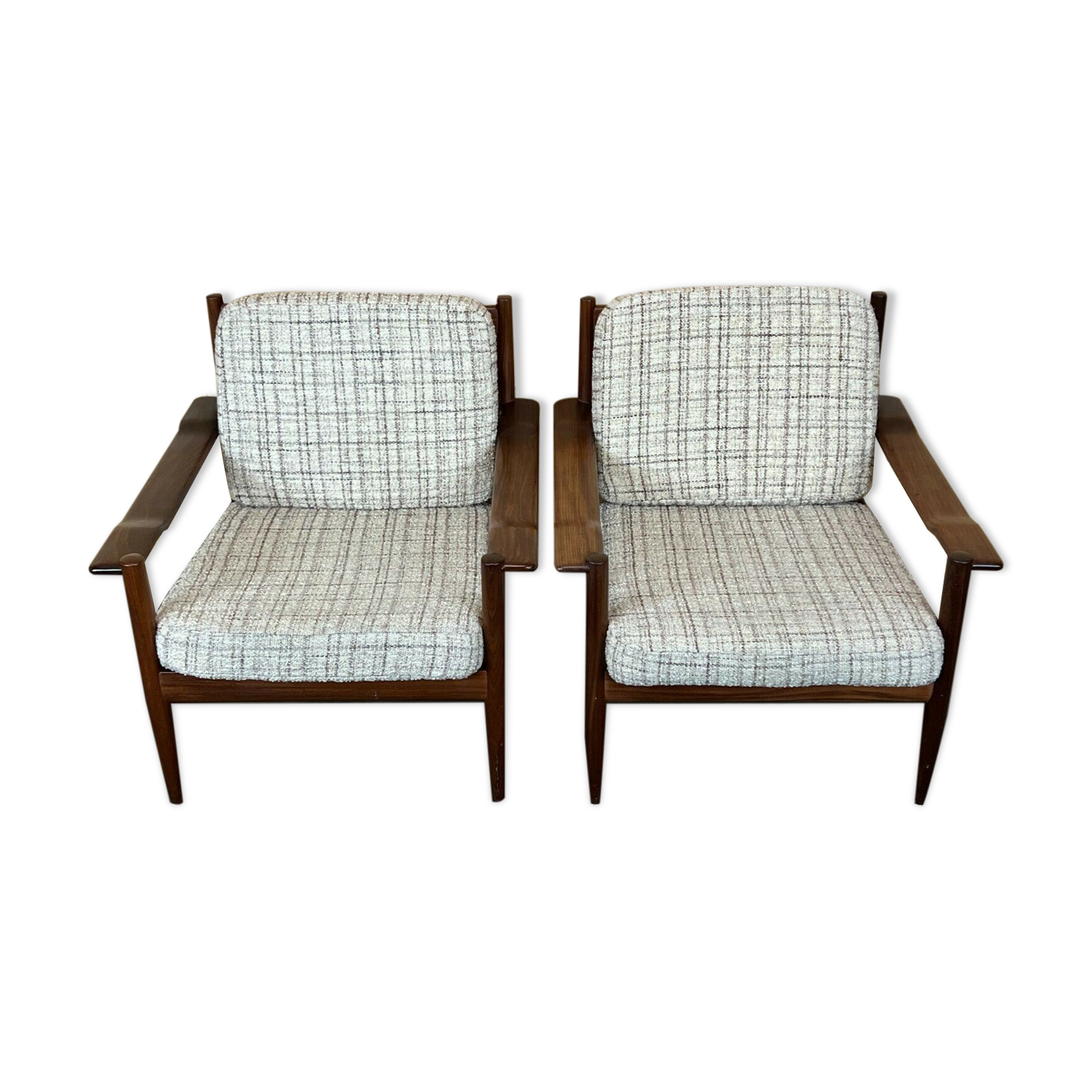 2 fauteuils scandinaves