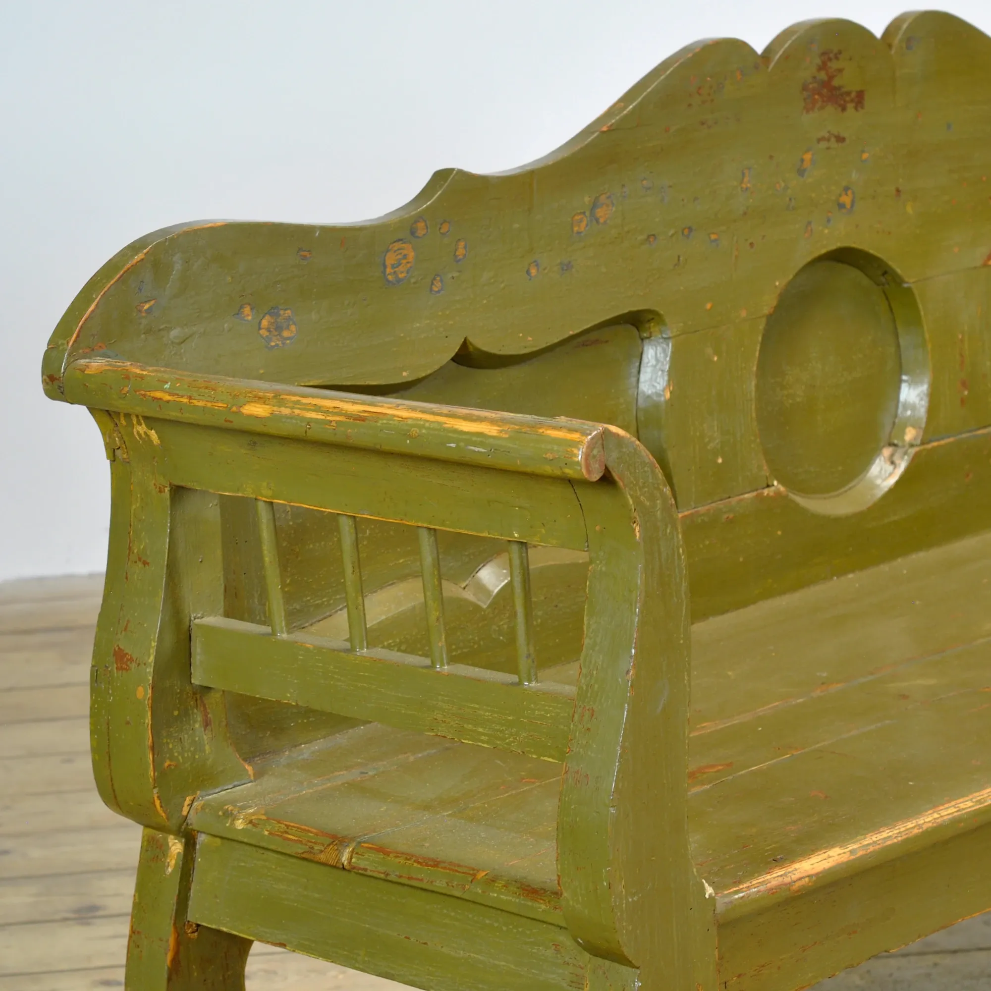 Antique pine bench, 1900s