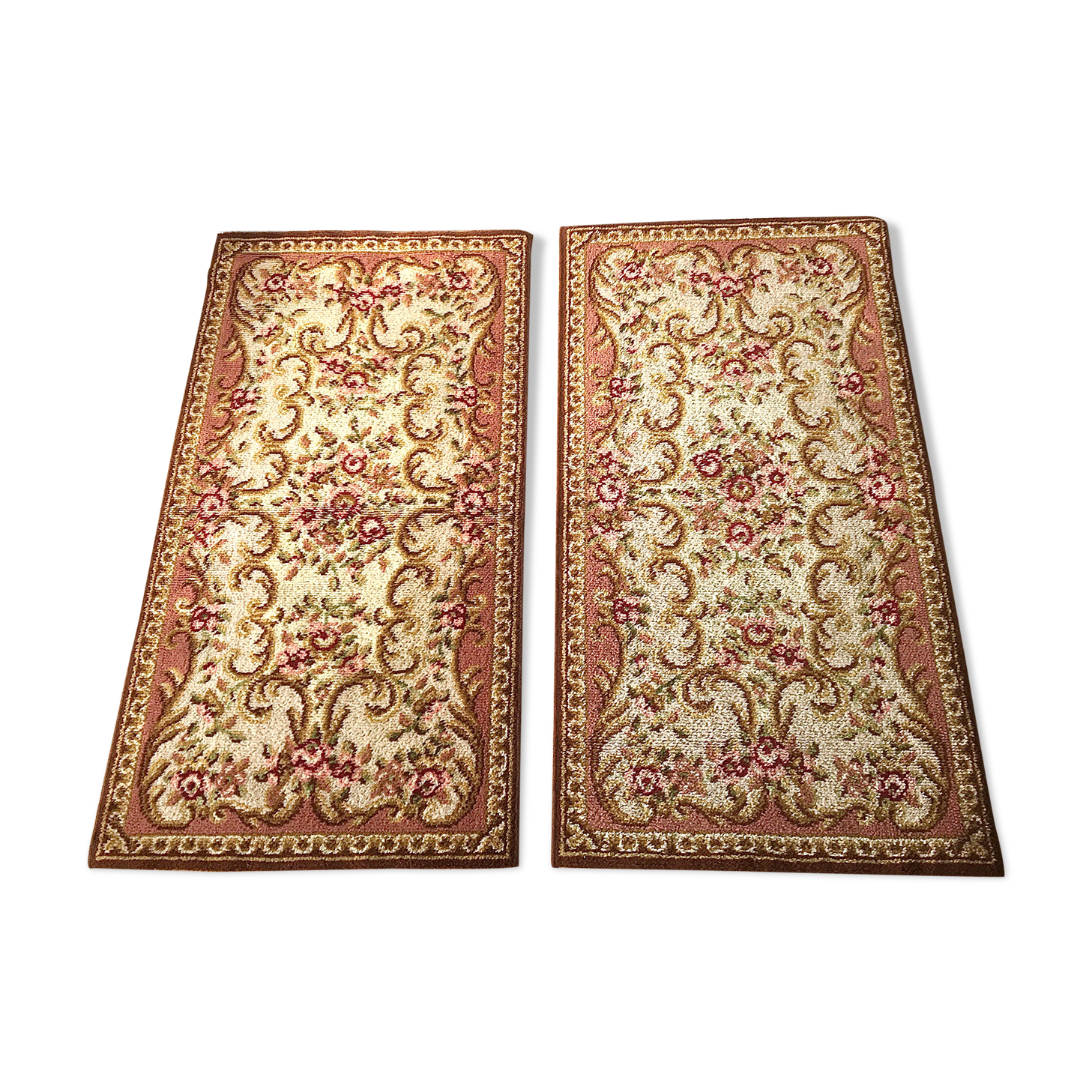 Vintage carpet 140x74cm