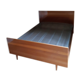 Vintage bed