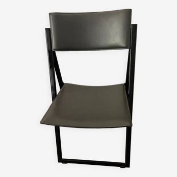 Mateo Grassi folding chair