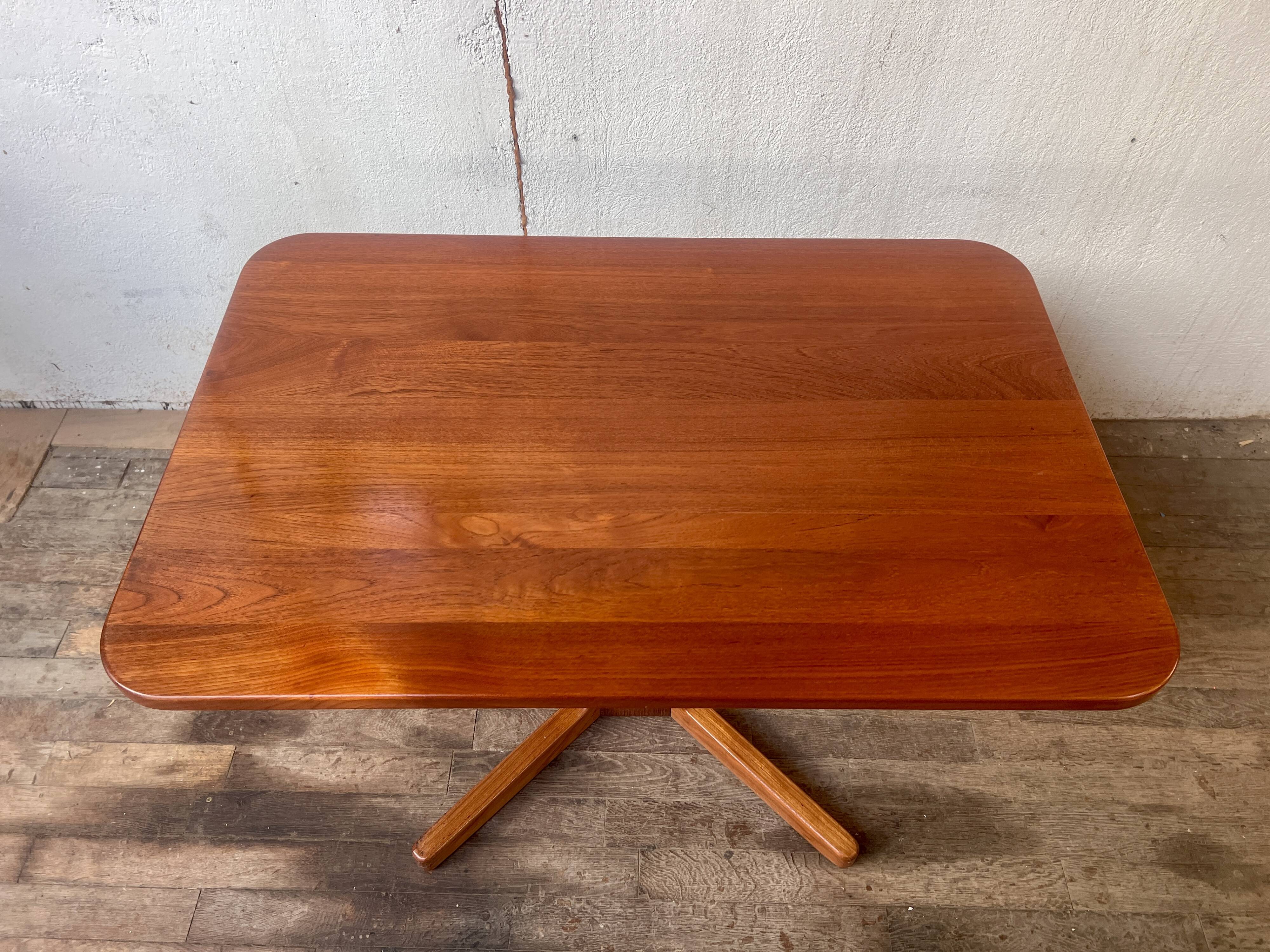 Coffee table raised in Scandinavian teak 1960