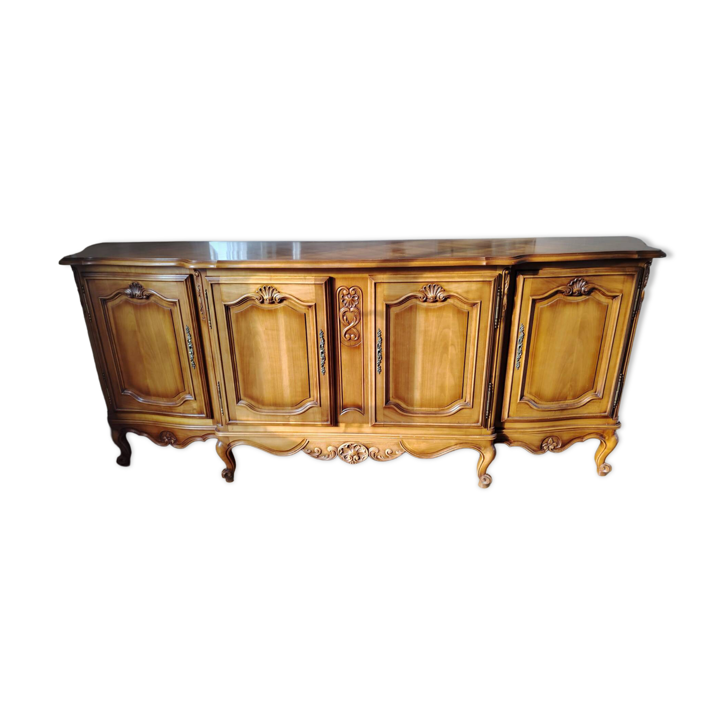 Bahut style Louis XV