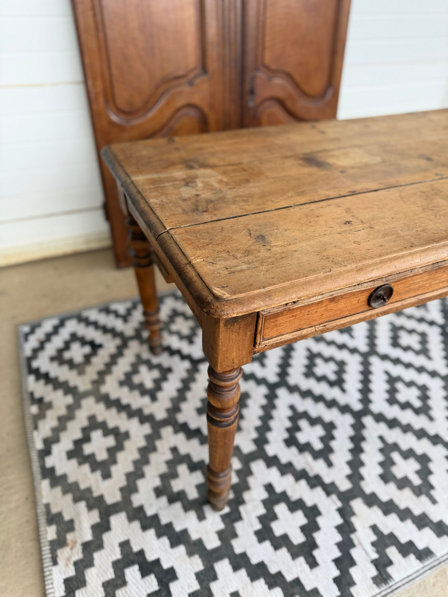 Antique pine desk - turned legs
