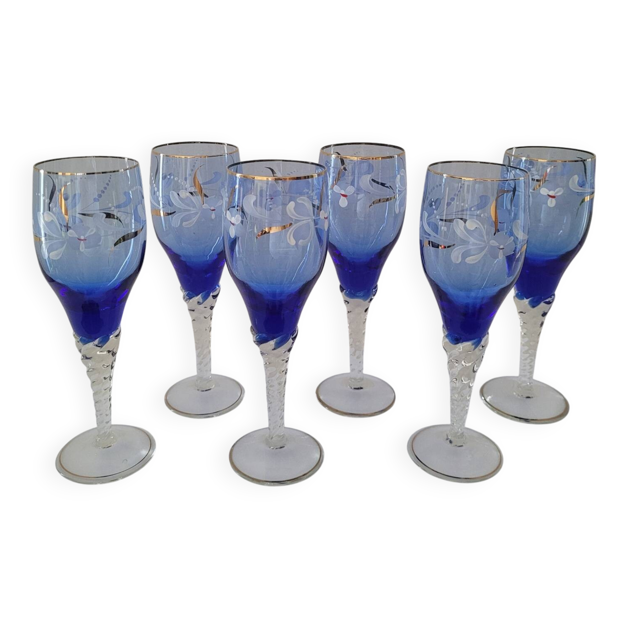 6 verres à pied d'art, bleu cobalt émaillé et doré