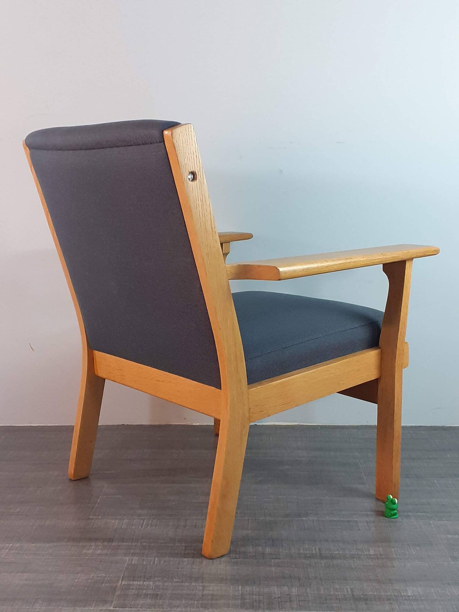 Hans Wegner GE-330 chair by Getama, Vintage Scandinavian 1960s
