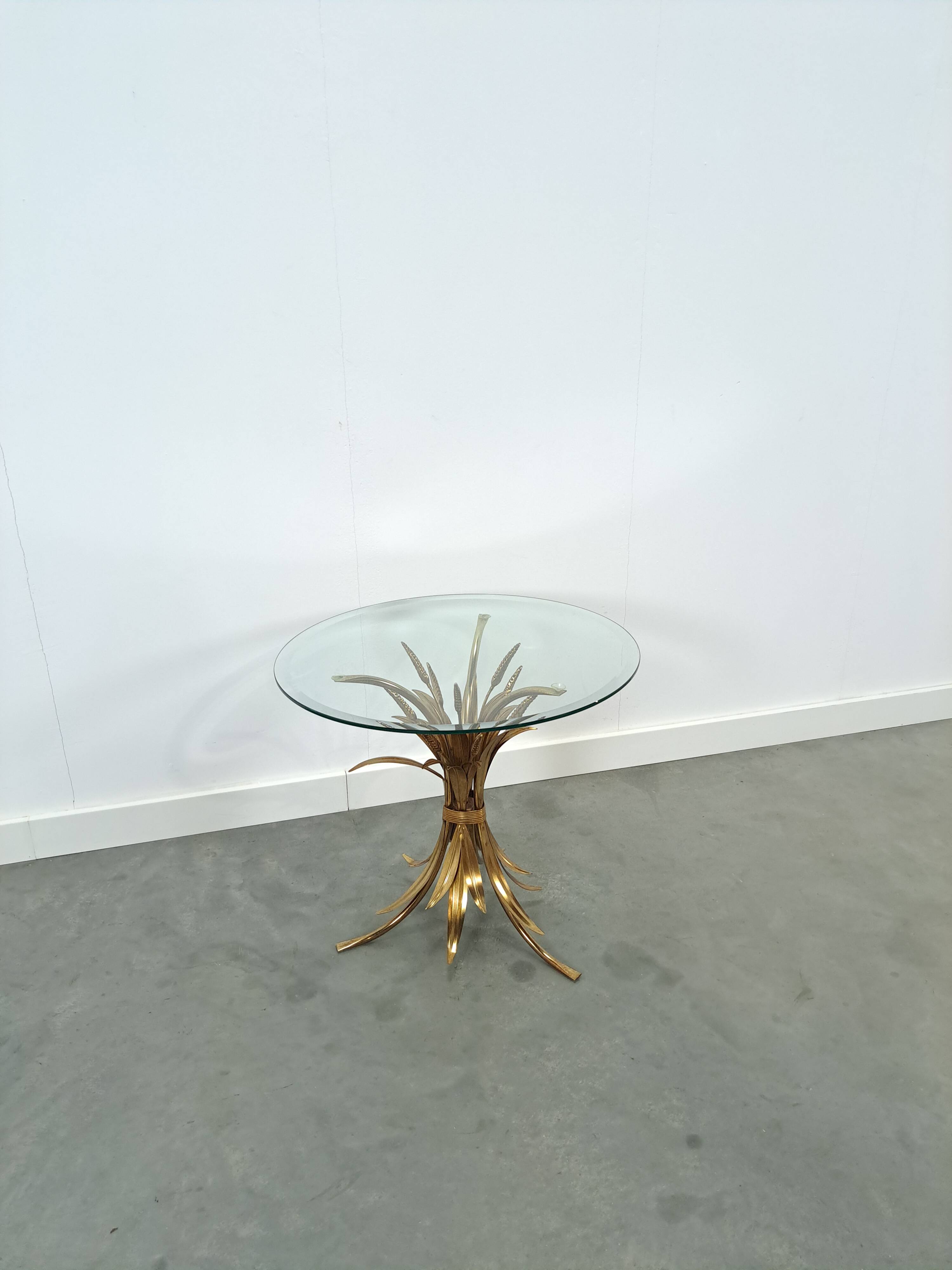 Table à maïs ronde coréenne Hans Kögl avec lame de glaçage