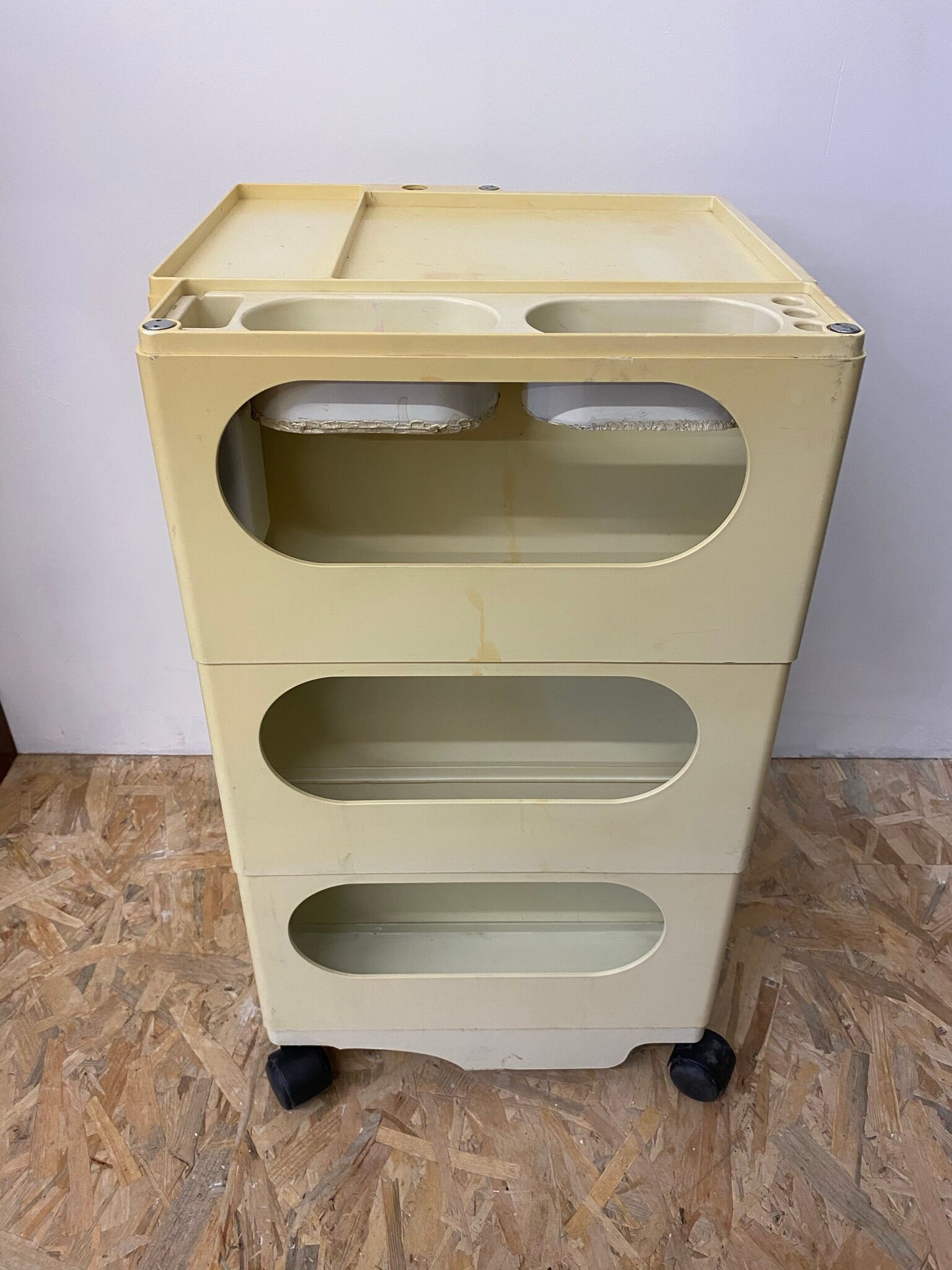 Dessert Boby by Joe Colombo