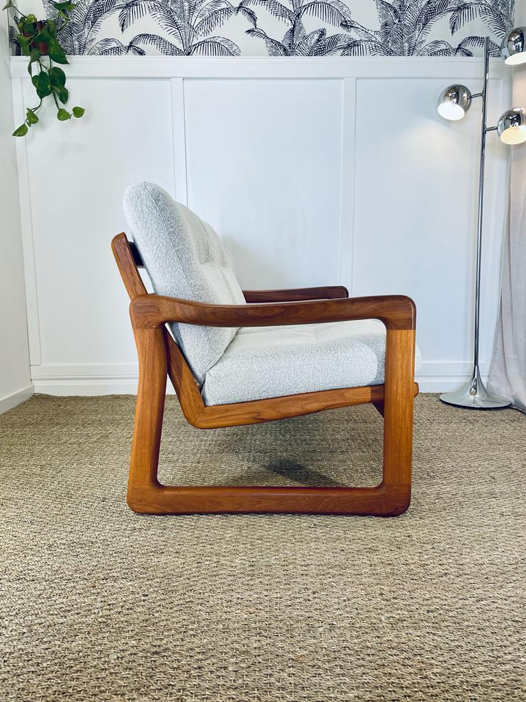 Danish bench seat year 70 reupholstered