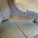 Stripped table