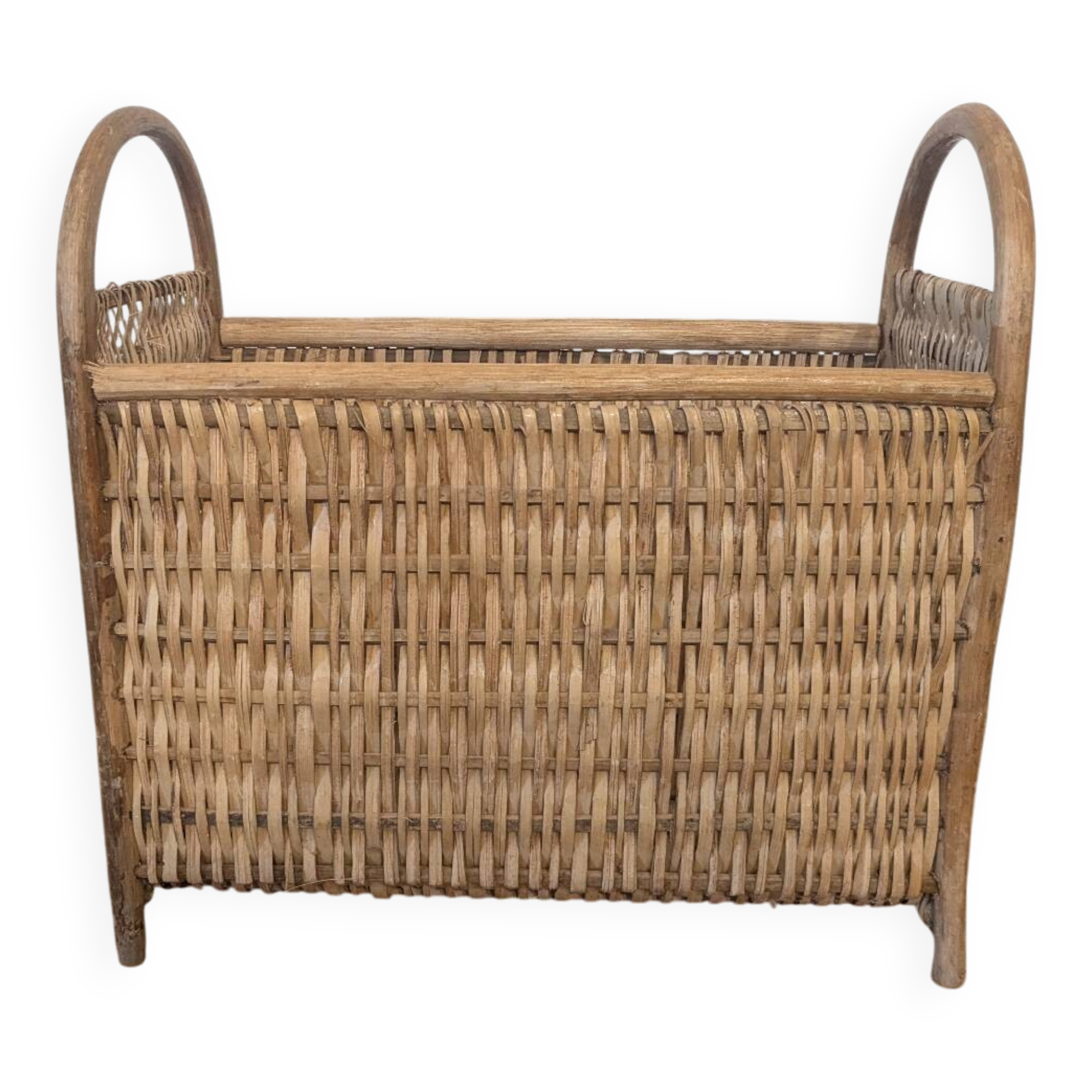 Wicker and rattan magazine rack